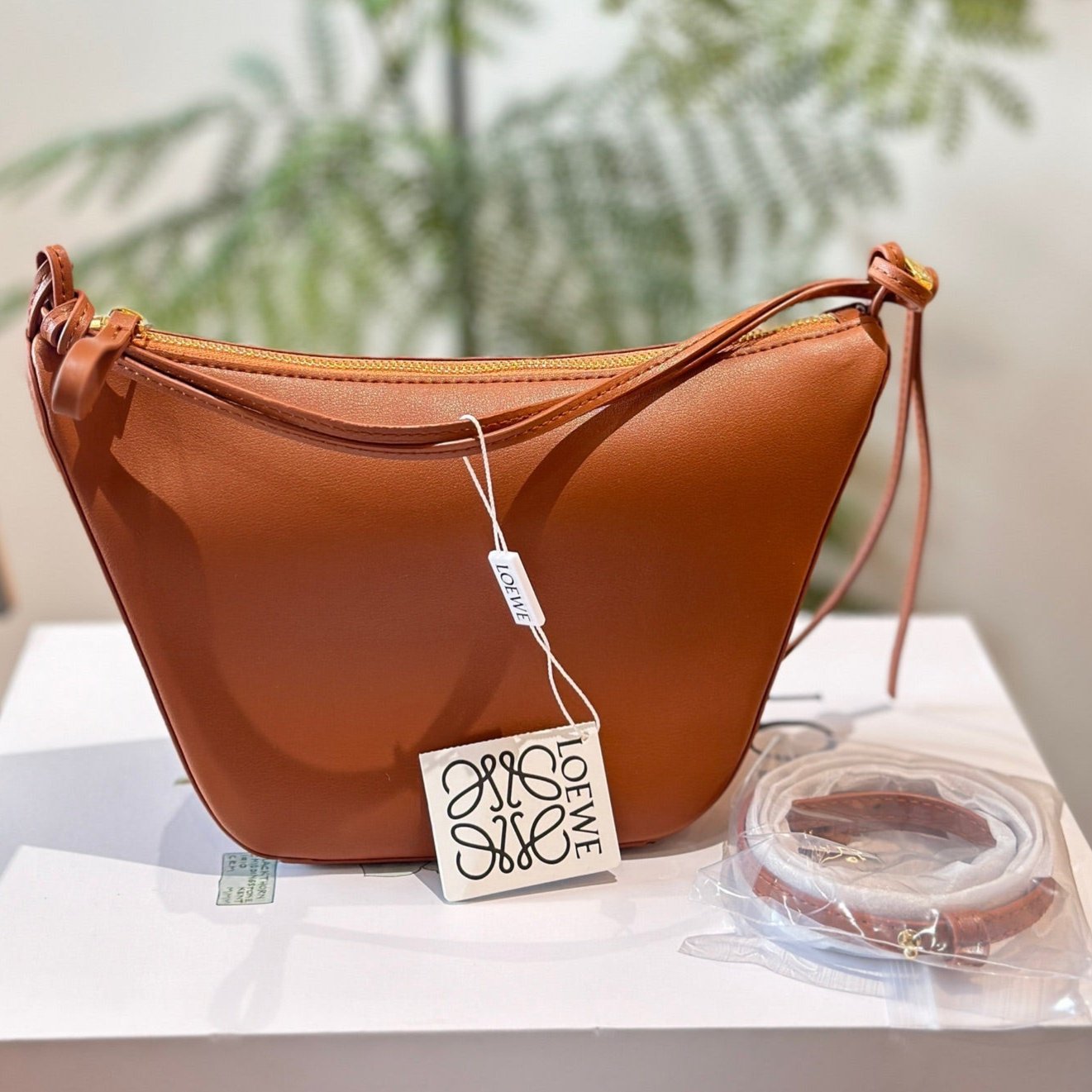 LOE LUNA HOBO 27 BAG IN WARM DESSERT CALFSKIN