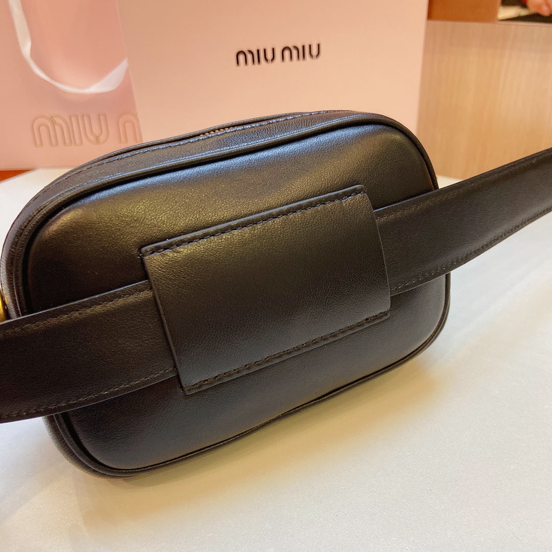 miu black belt 30mm with matelasse pouch