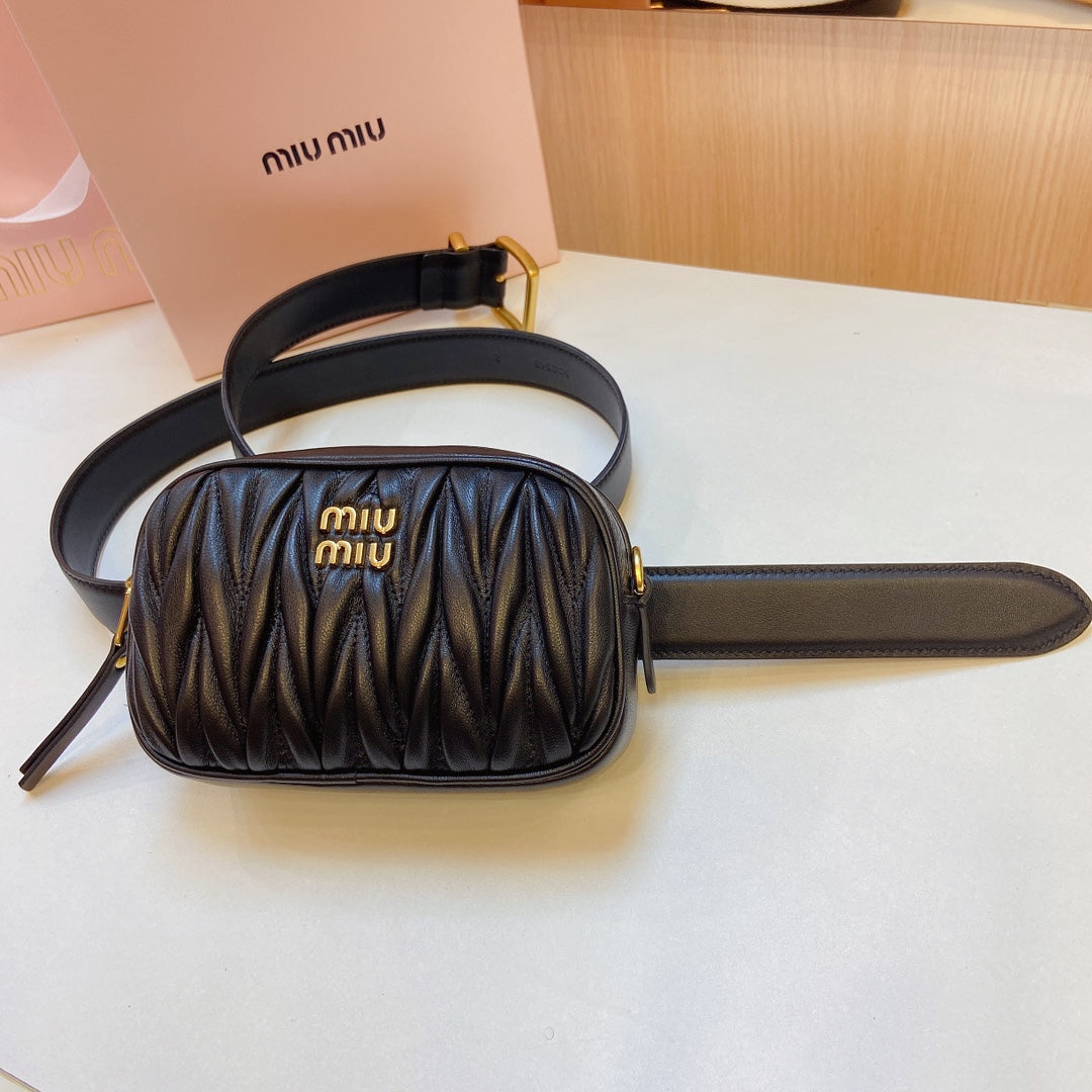 miu black belt 30mm with matelasse pouch