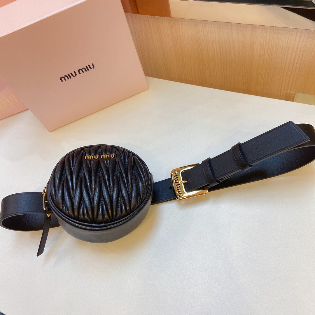 miu black belt 30mm with circle matelasse bag gold buckle