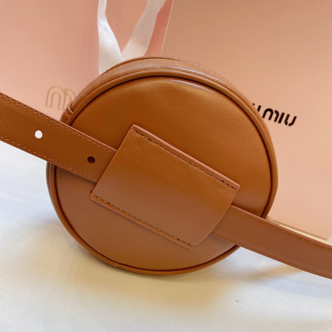 miu brown belt 20mm with circle matelasse bag