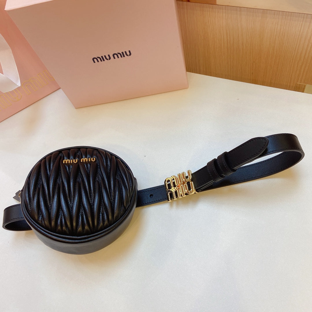 miu black belt 20mm with circle matelasse bag