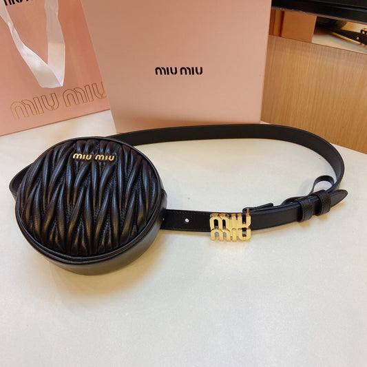 miu black belt 20mm with circle matelasse bag