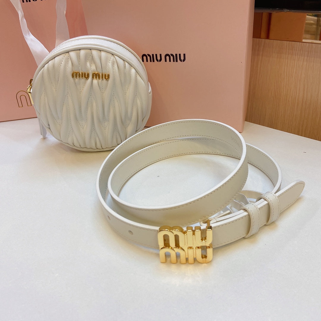 miu white belt 20mm with circle matelasse bag