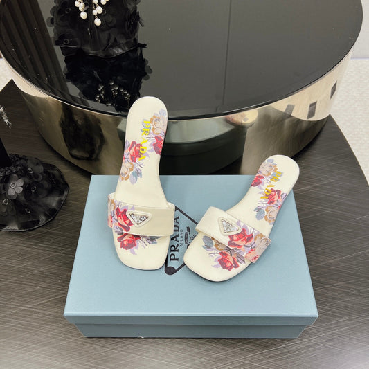 PRA PRINTED SLIDES SLIPPERS WHITE SATIN