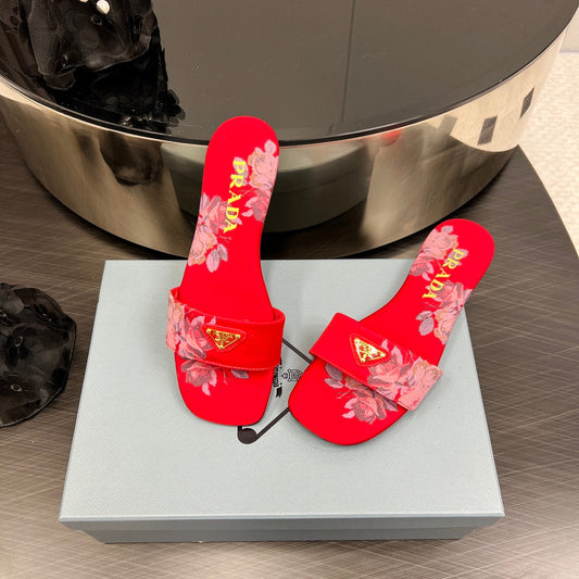 PRA PRINTED SLIDES SLIPPERS RED SATIN