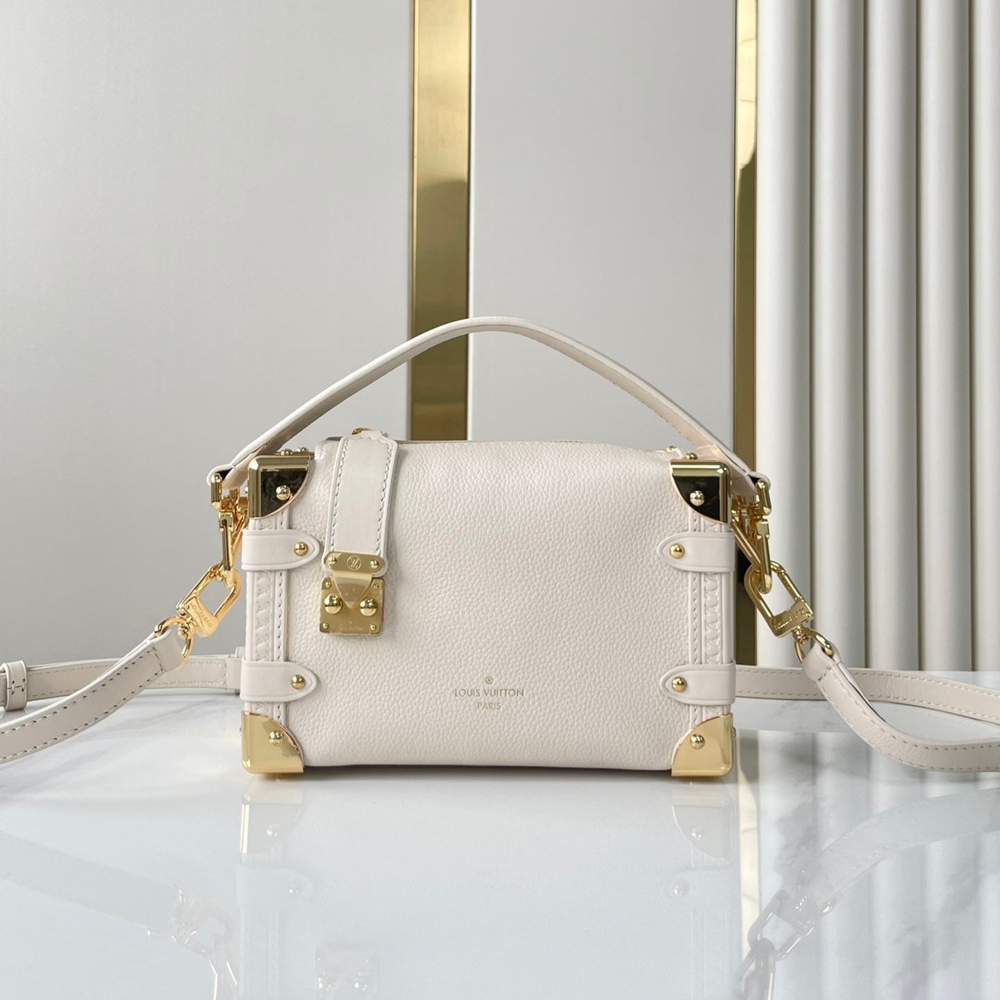 SIDE TRUNK MINI 18 IN WHITE CALFSKIN GOLD HARDWARE