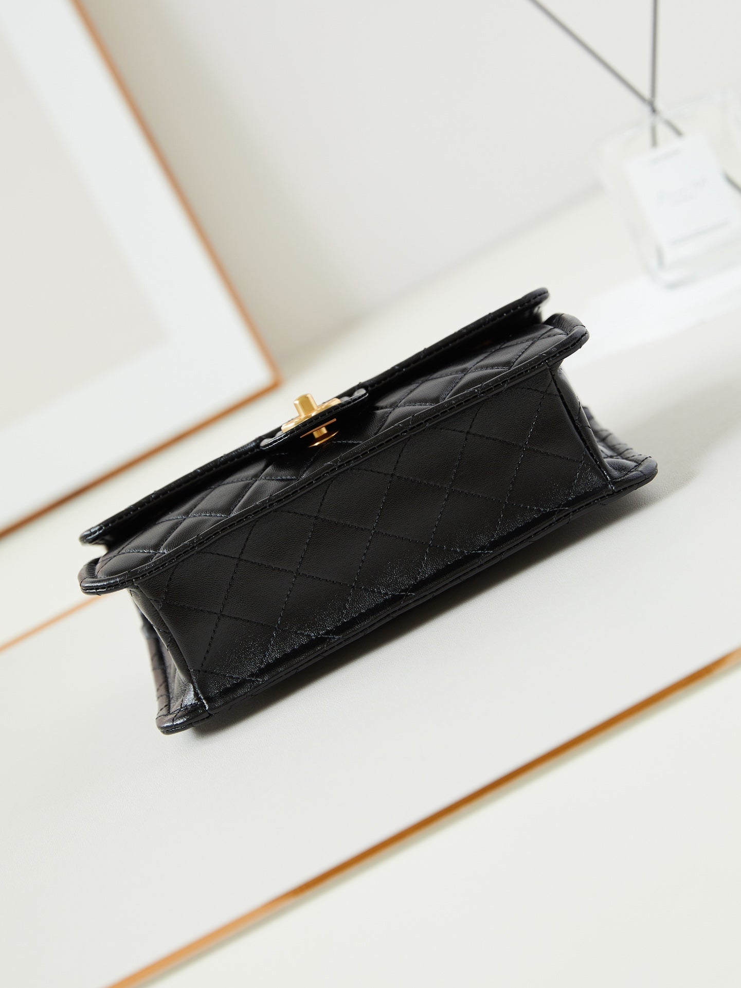 24s medium flap bag 25cm black calfskin gold hardware