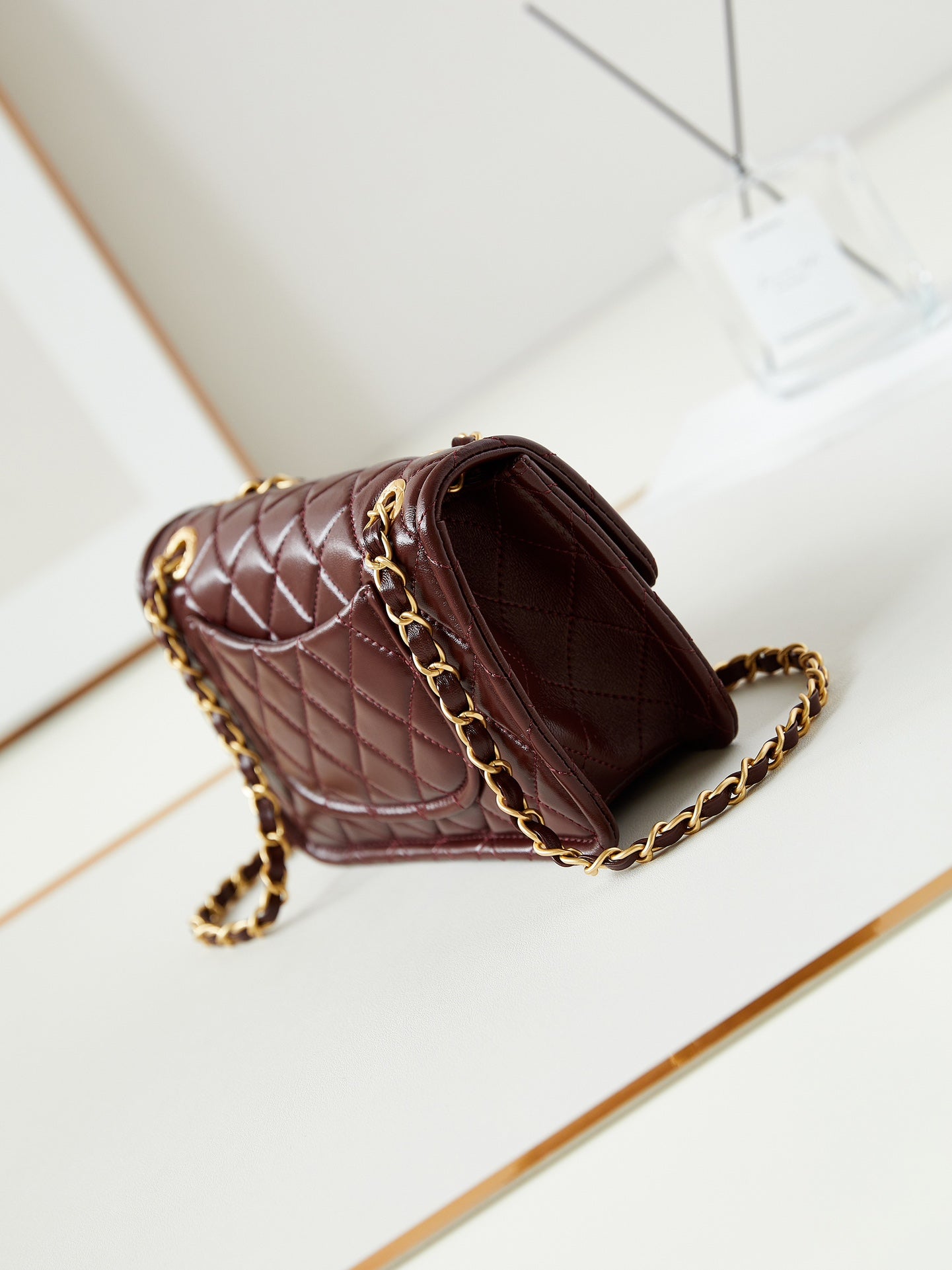 24s small flap bag 23cm burgundy calfskin gold hardware