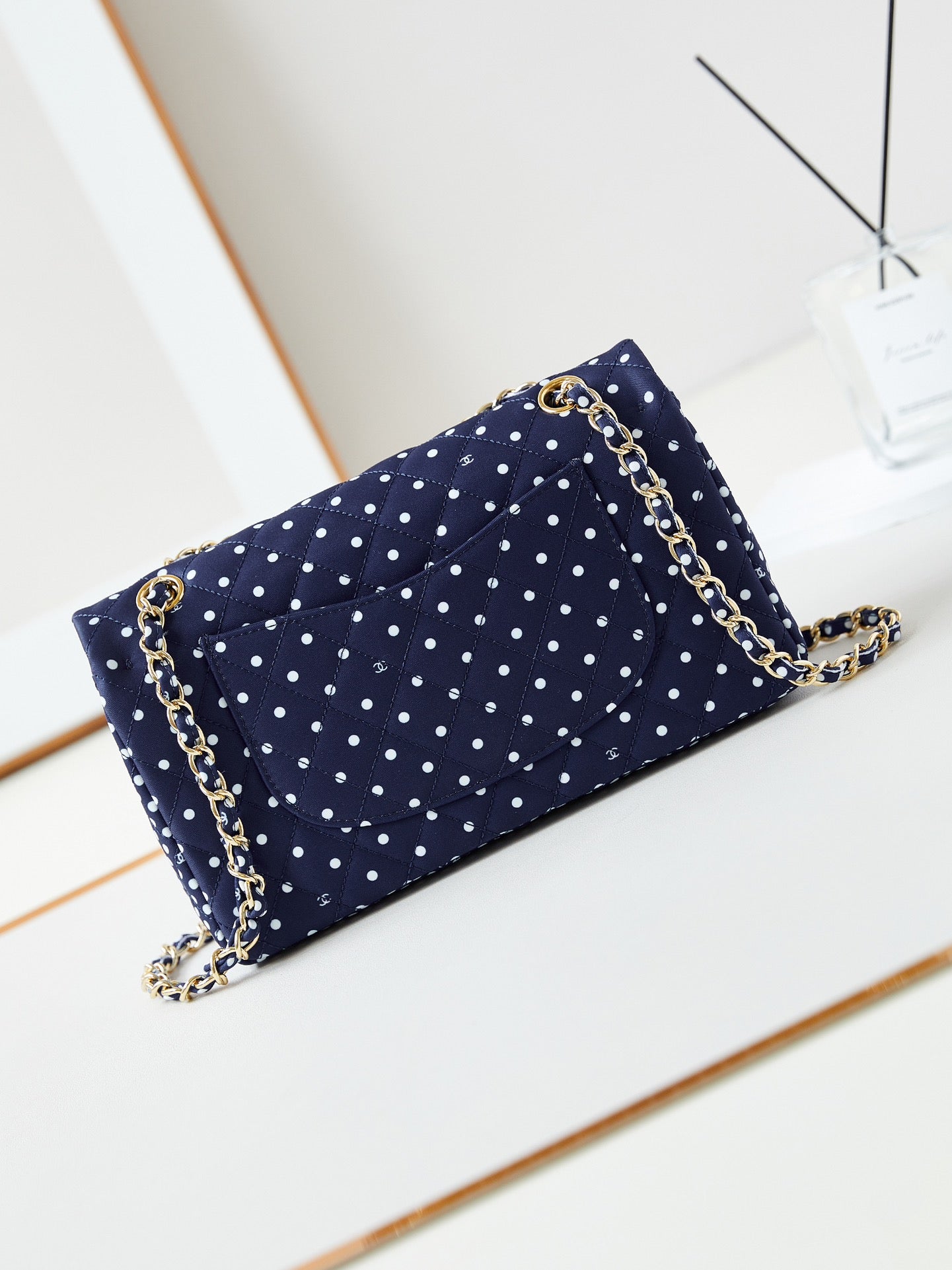 24p medium flap bag 25cm dark blue canvas white polka dot