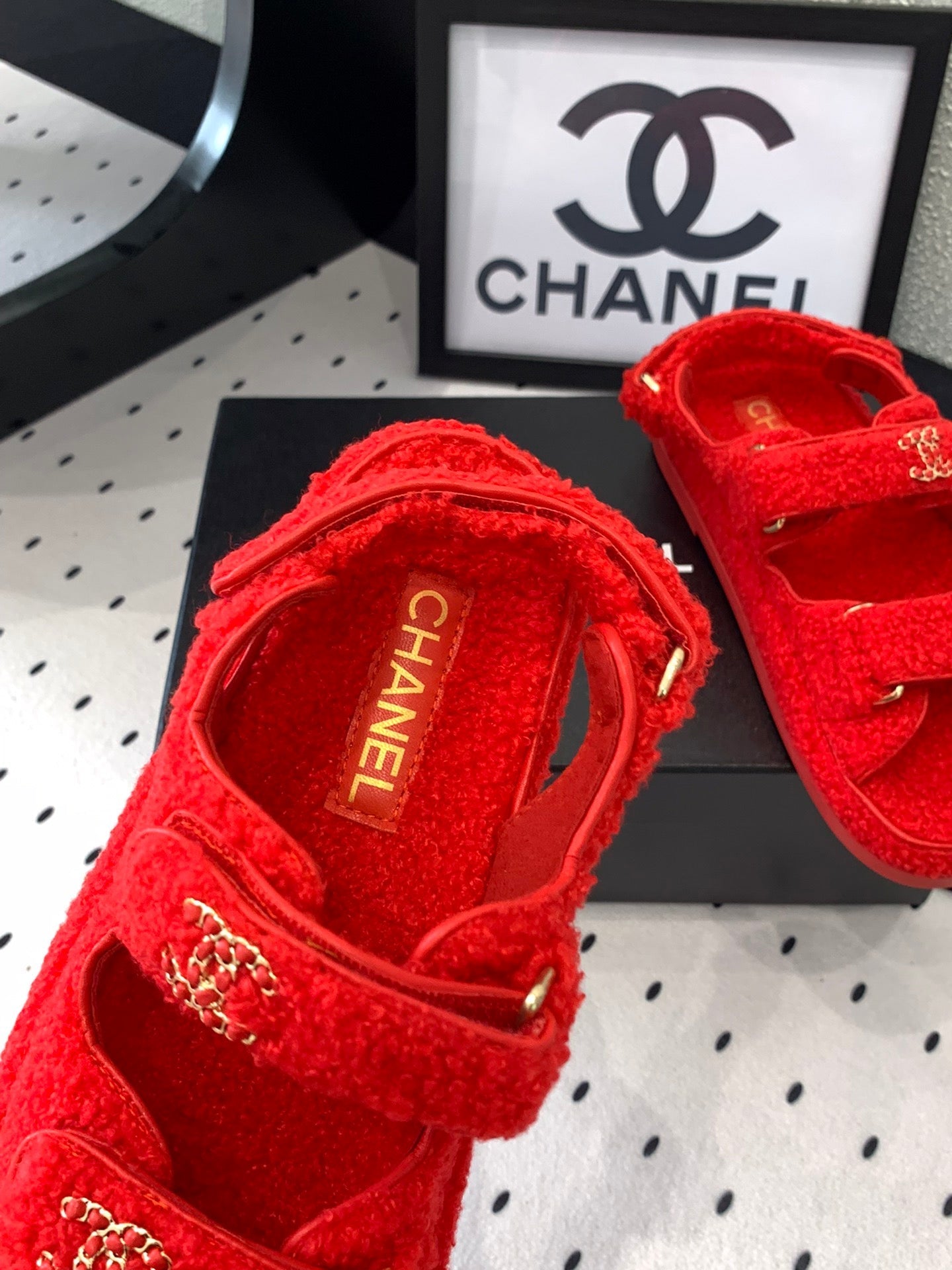 CC DAD SANDAL CRIMSON RED LAMB FUR