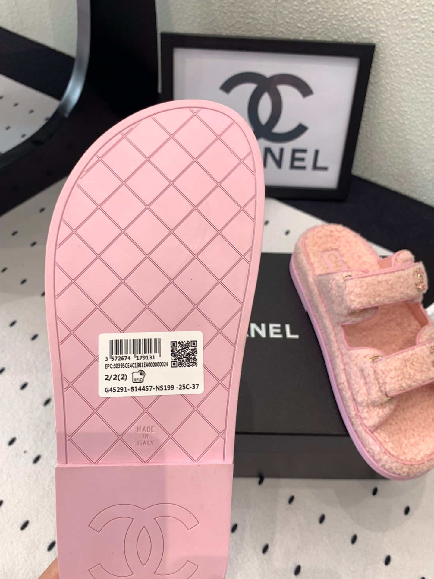 CC DAD SANDAL MULE IN ROSE PINK LAMB FUR