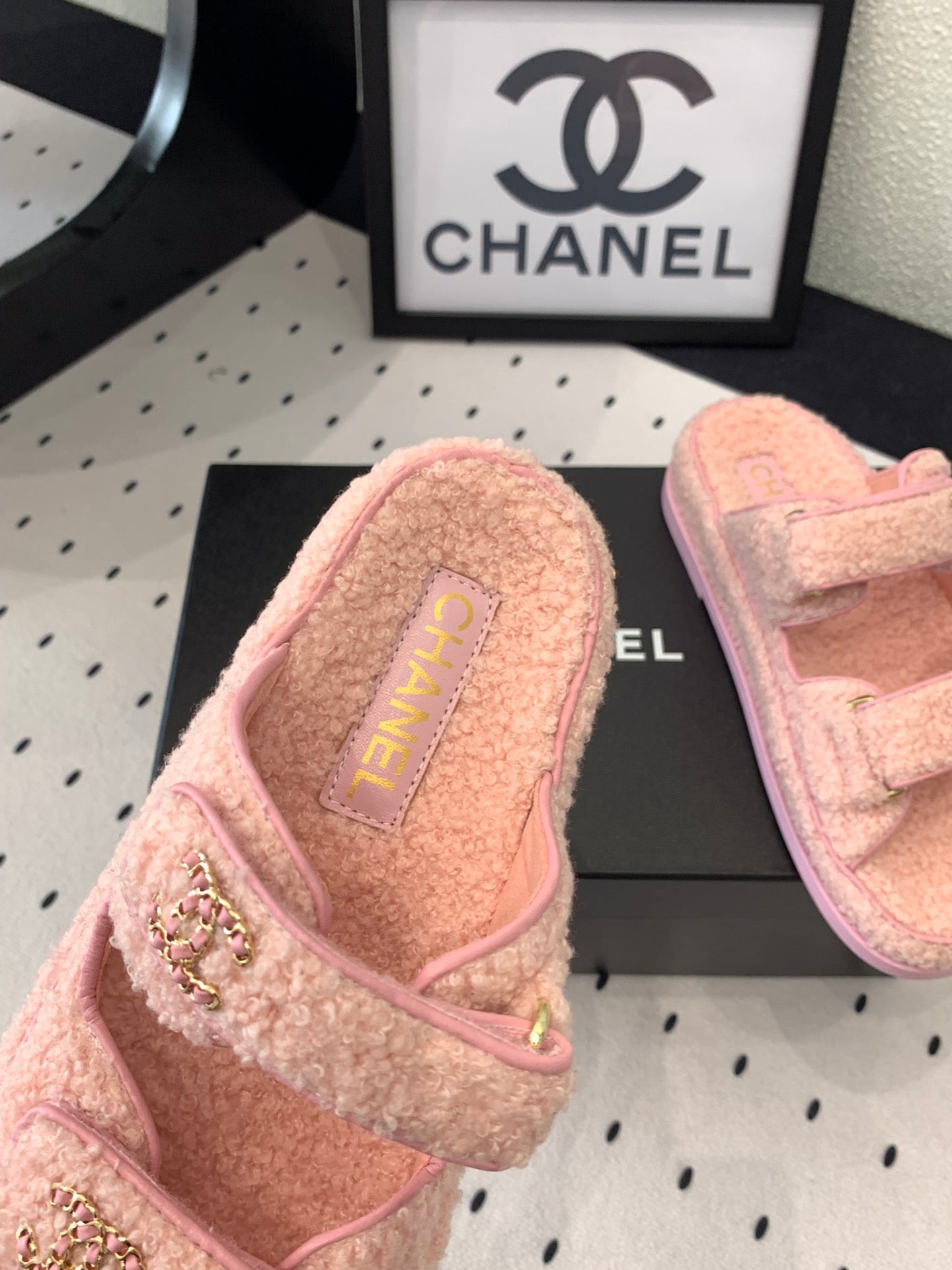 CC DAD SANDAL MULE IN ROSE PINK LAMB FUR