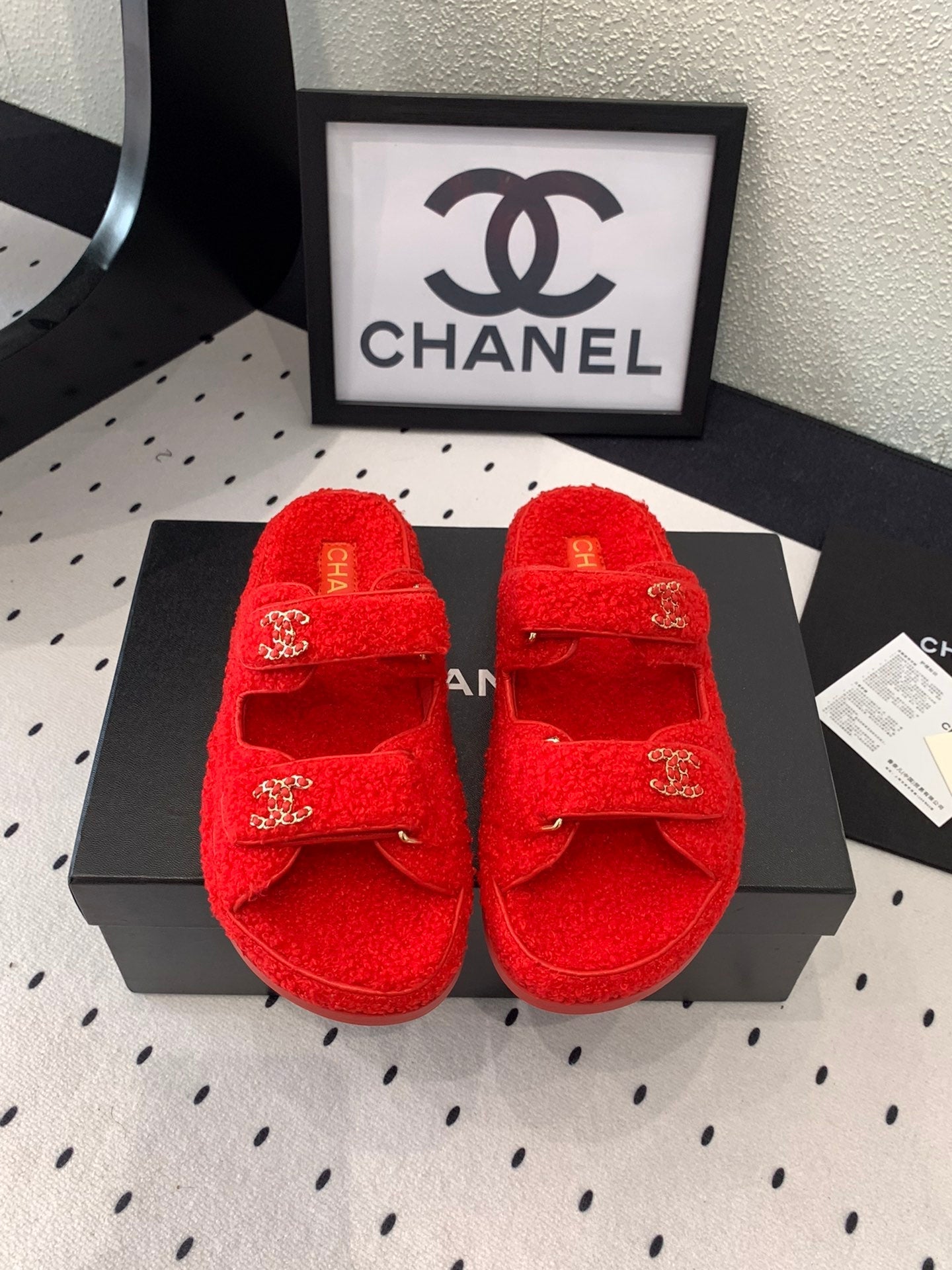 CC DAD SANDAL MULE IN CRIMSON RED LAMB FUR