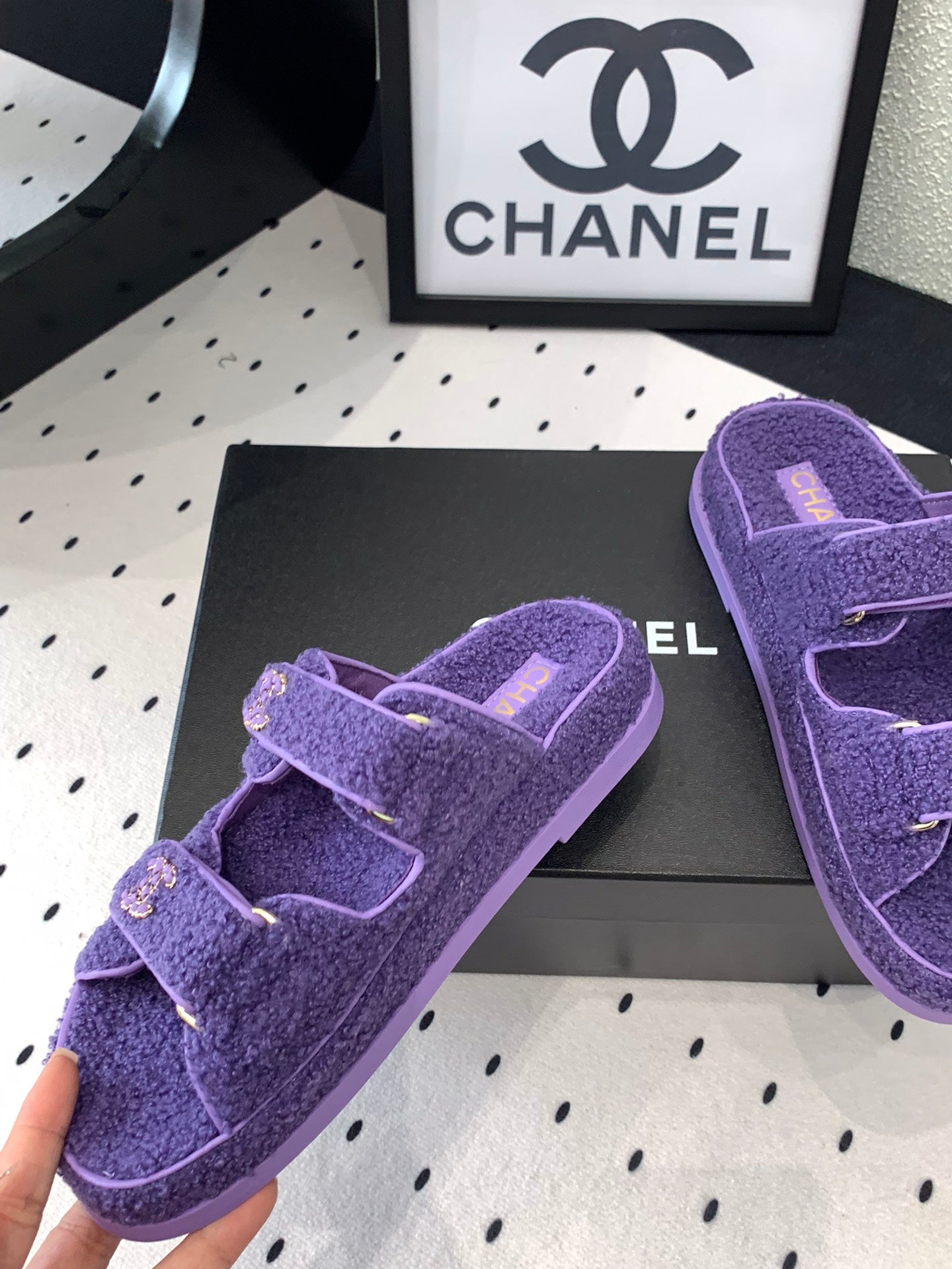 CC DAD SANDAL MULE IN PLUM PURPLE LAMB FUR