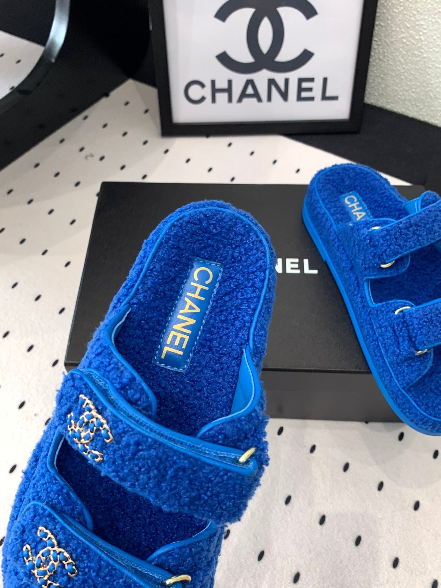 CC DAD SANDAL MULE IN AZURE BLUE LAMB FUR