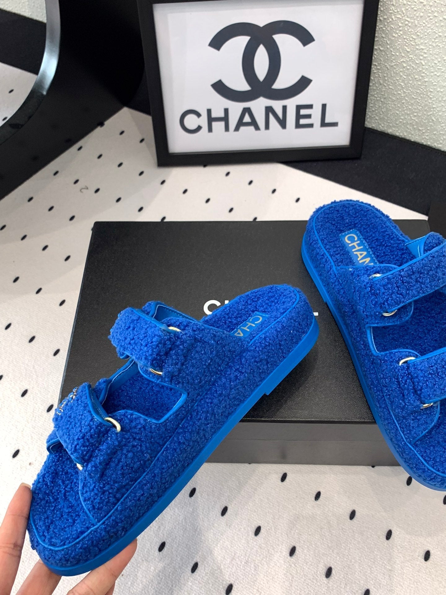 CC DAD SANDAL MULE IN AZURE BLUE LAMB FUR