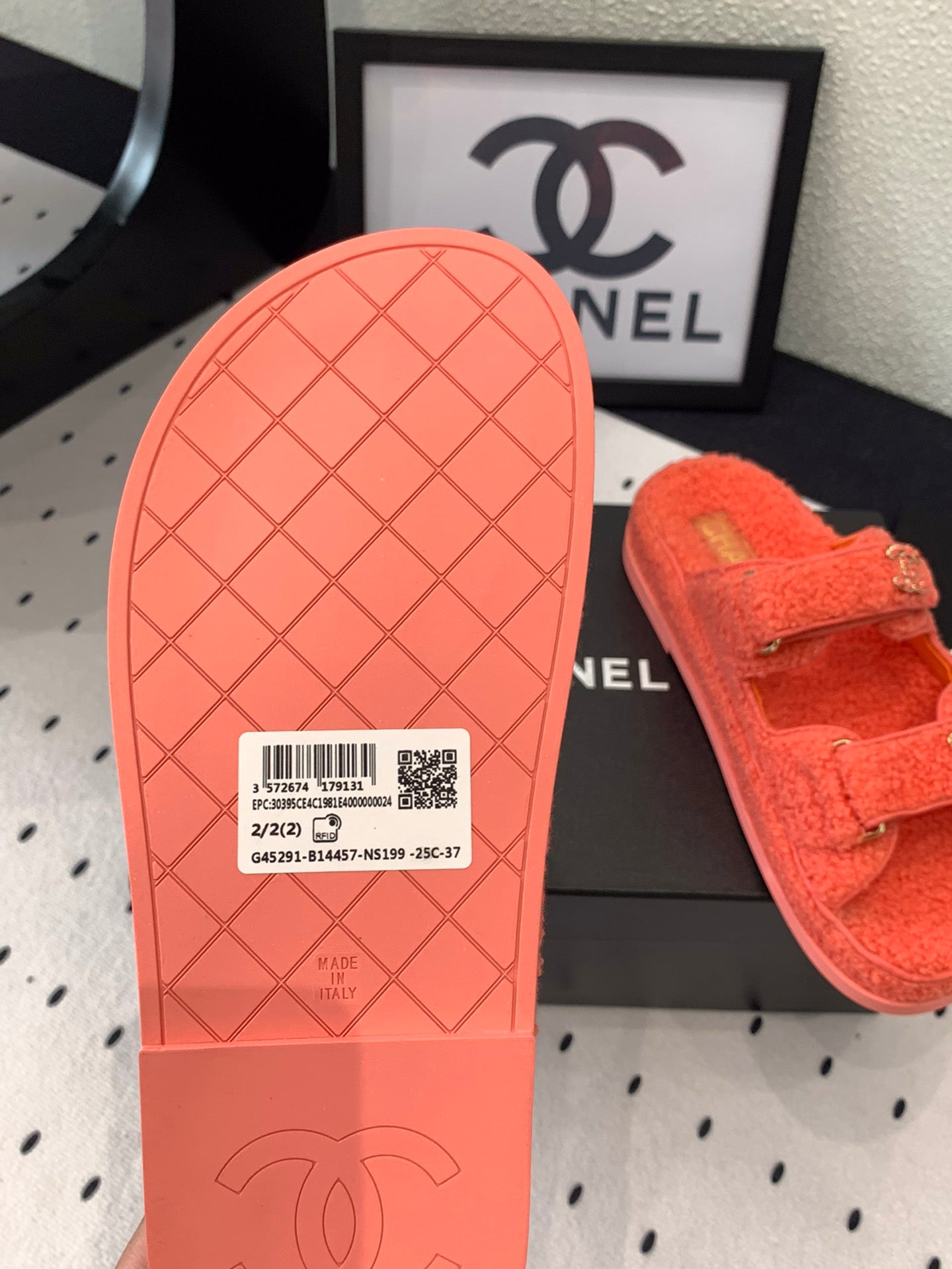 CC DAD SANDAL MULE IN RED ORANGE LAMB FUR