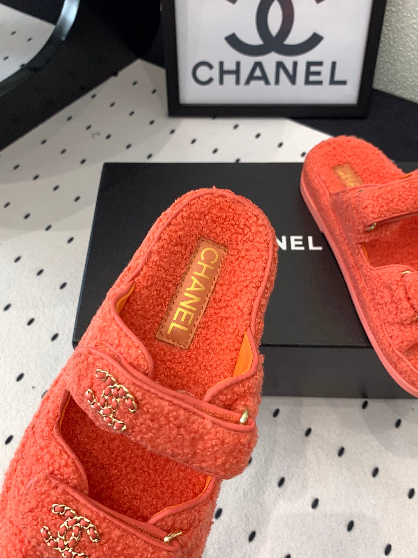 CC DAD SANDAL MULE IN RED ORANGE LAMB FUR