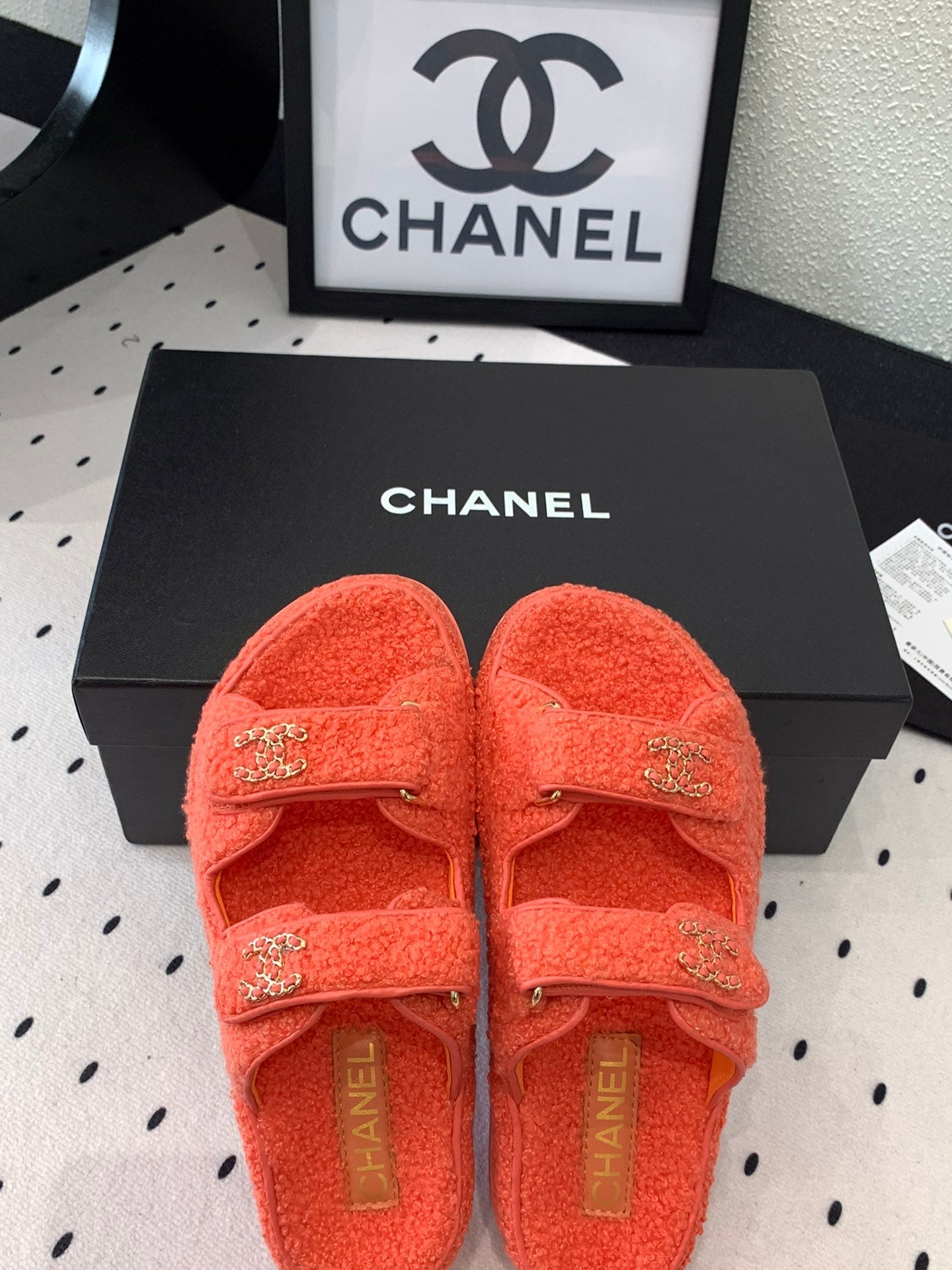 CC DAD SANDAL MULE IN RED ORANGE LAMB FUR