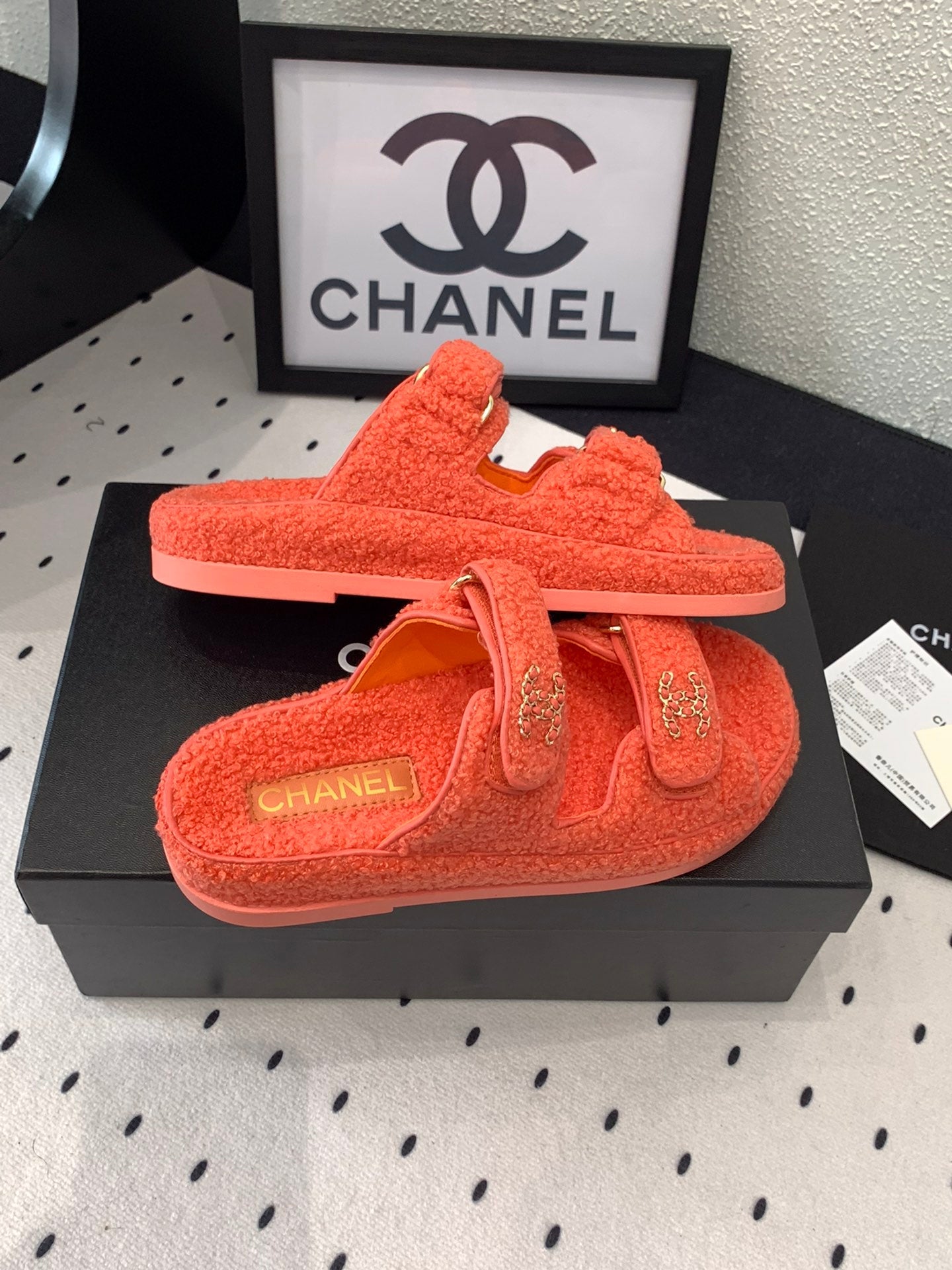 CC DAD SANDAL MULE IN RED ORANGE LAMB FUR