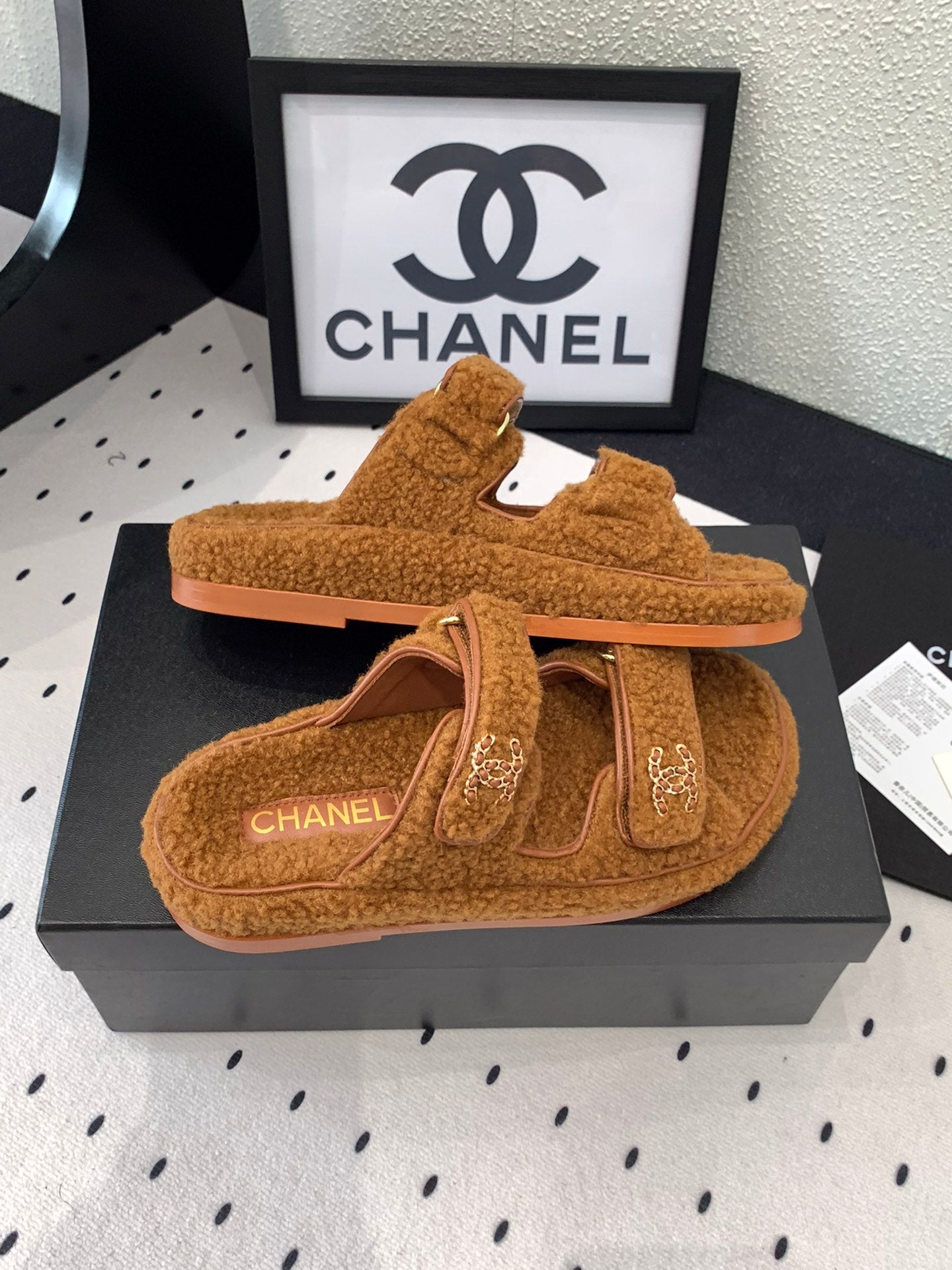 CC DAD SANDAL MULE IN BRONZE BROWN LAMB FUR