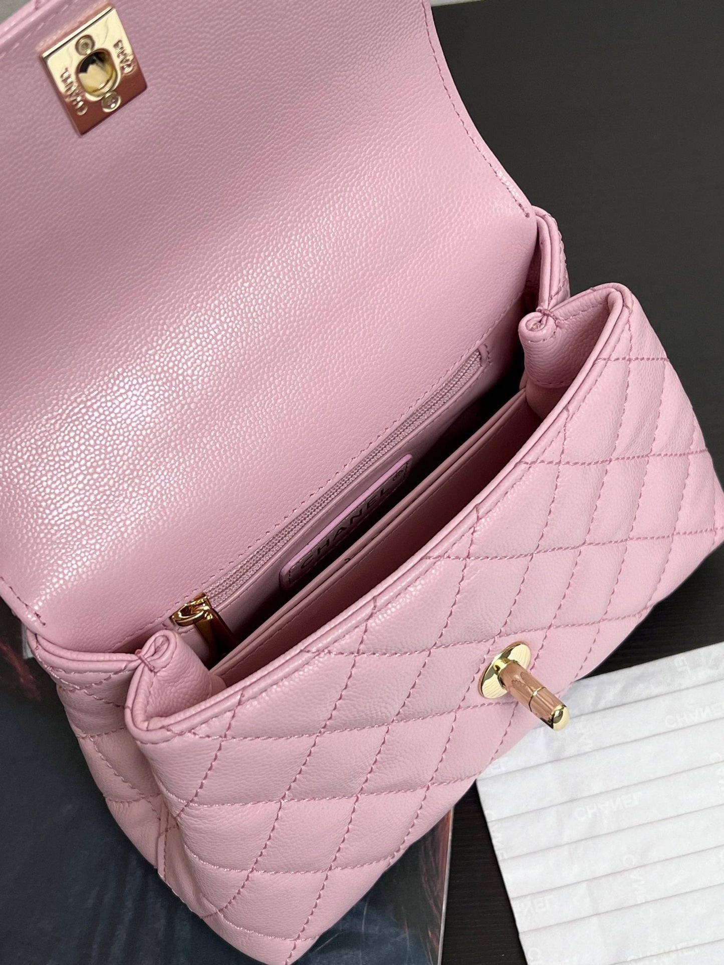 Coco Handle Flap Bag 19cm Pink Grained Calfskin Gold Hardware