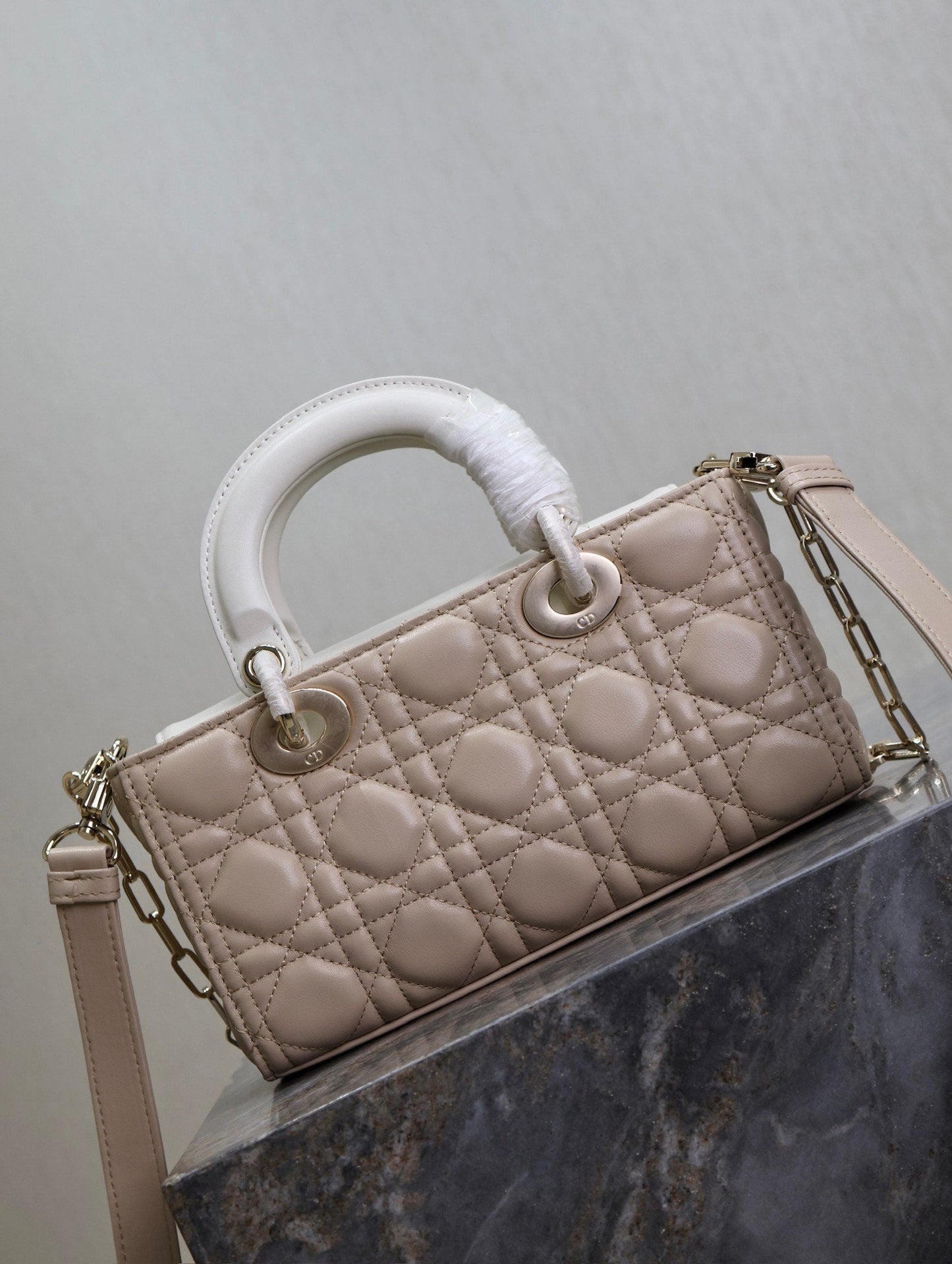 Lady D-Joy Bag 22 Beige White Lambskin