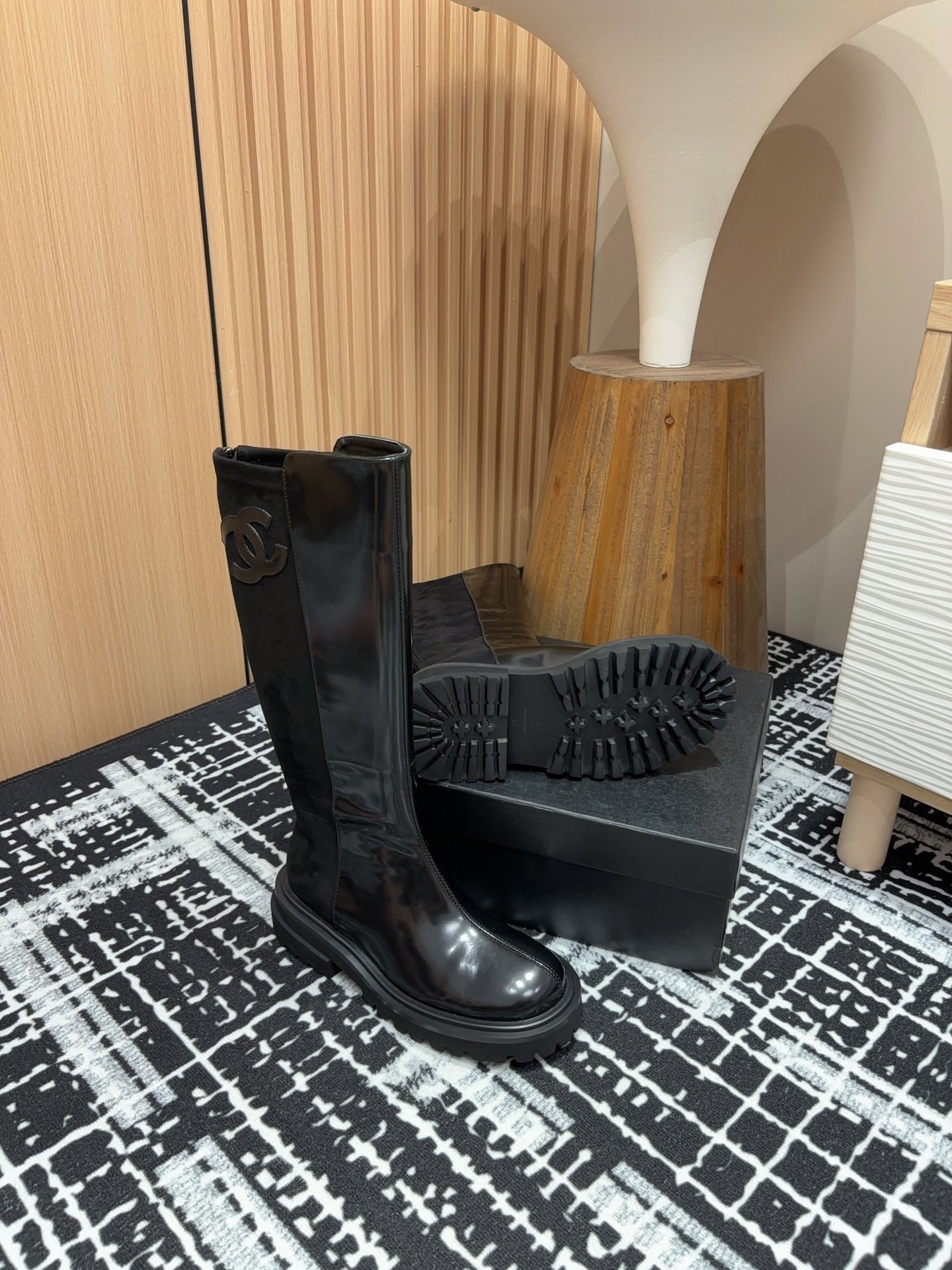 CC High Boots 45mm Glossy Black Calfskin And Suede