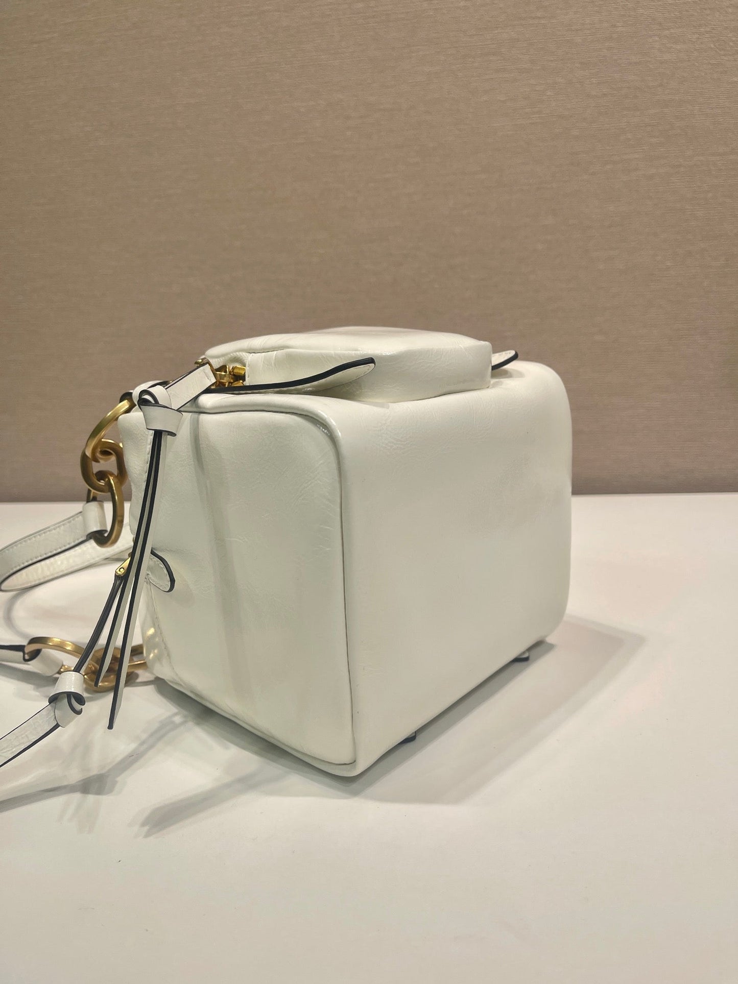 SMALL RECTANGULAR BAG 14 IN WHITE OIL WAX LAMBSKIN GOLD HARDWARE