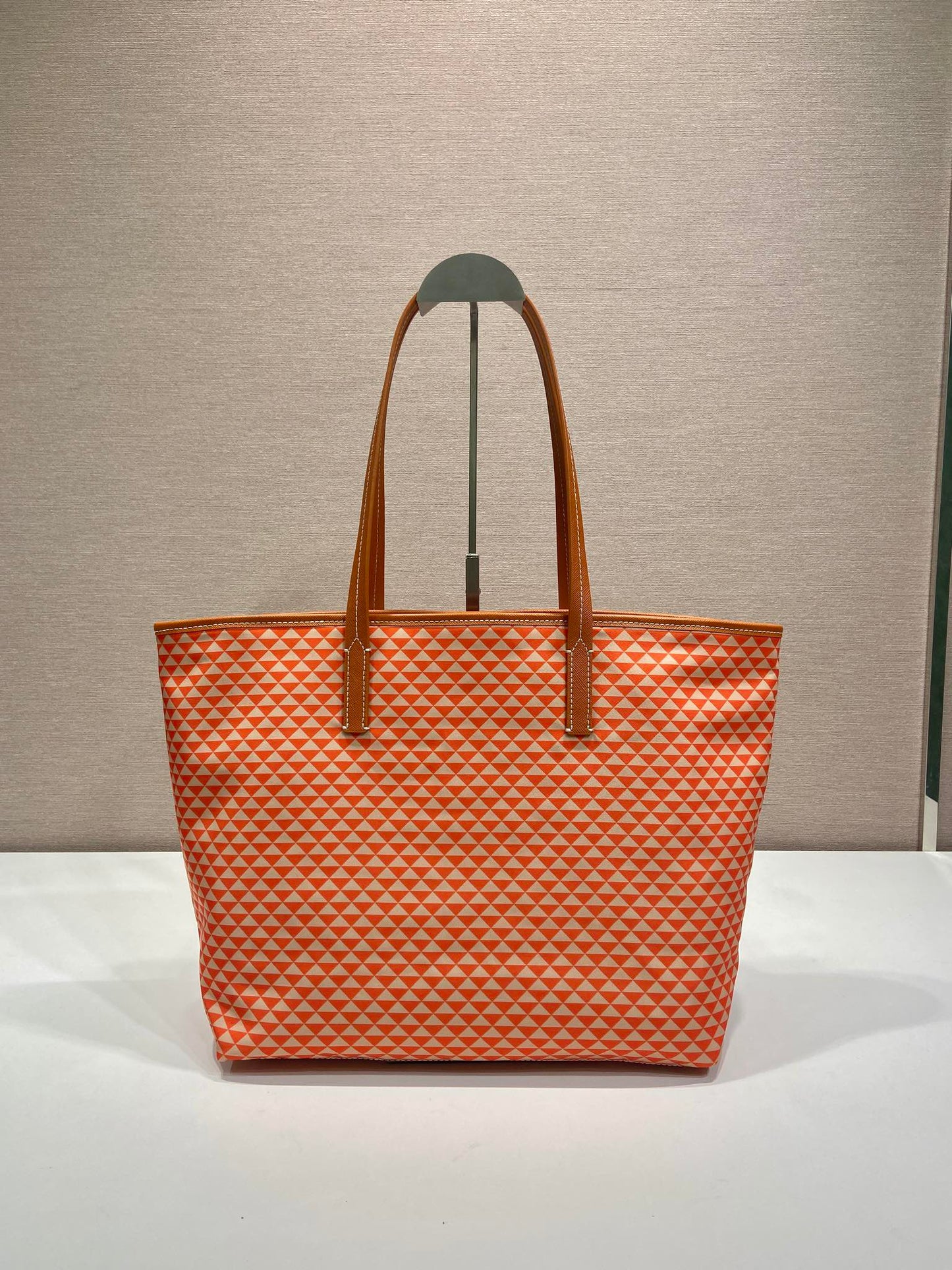 TOTE BAG 33 IN ORANGE MIX WHITE TRIANGLE PATTERN EMBROIDERED FABRIC