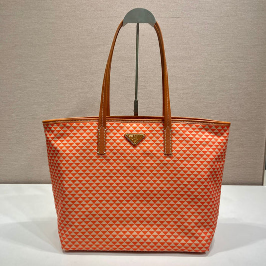 TOTE BAG 33 IN ORANGE MIX WHITE TRIANGLE PATTERN EMBROIDERED FABRIC