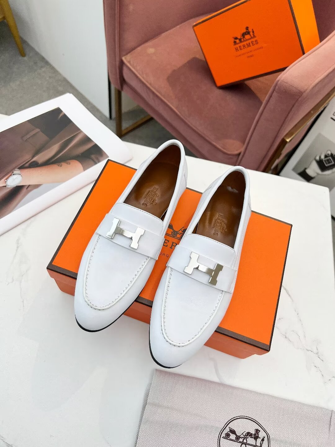 PARIS LOAFER SNOW CALFSKIN