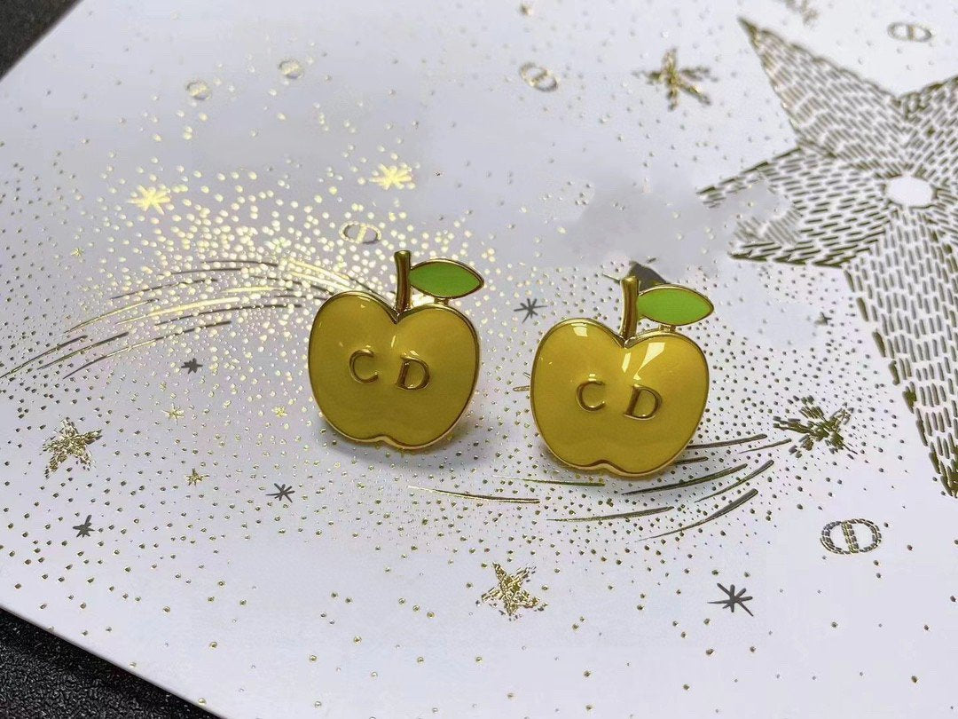 CD GOLD APPLE EARRINGS