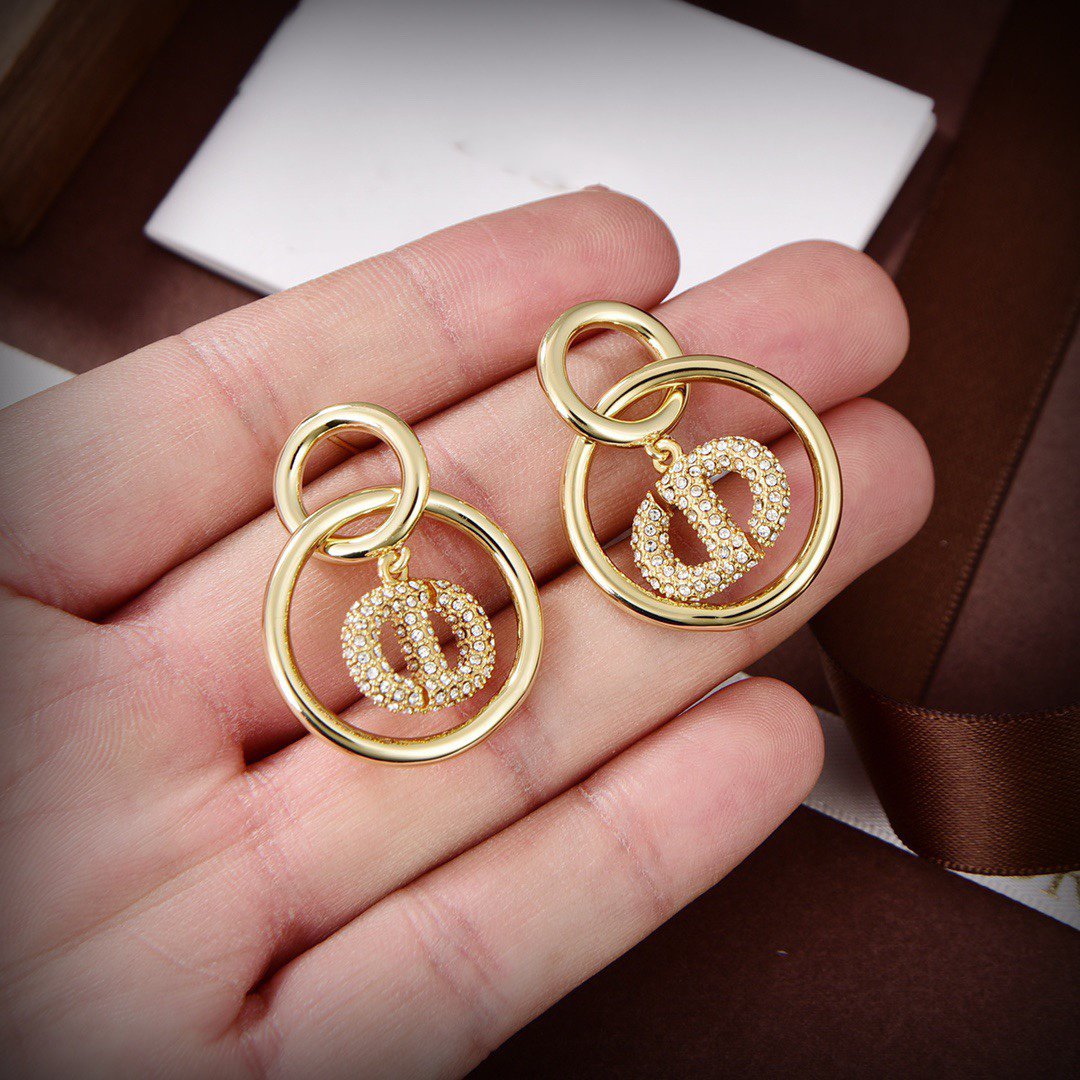 CD DROP GOLD DIAMOND EARRINGS