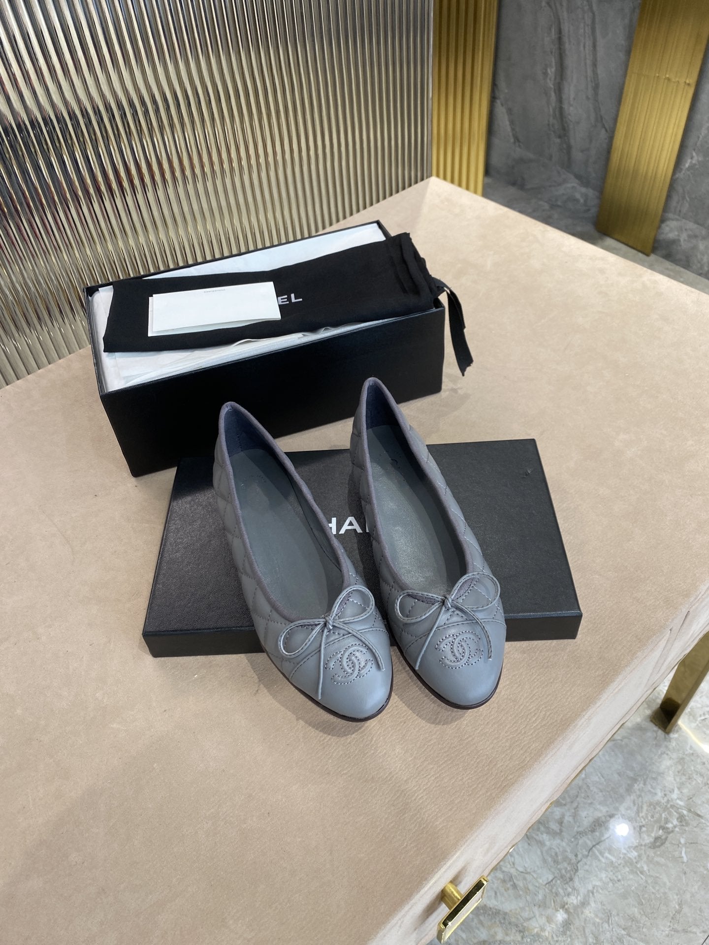 ballet flats grey quilted lambskin