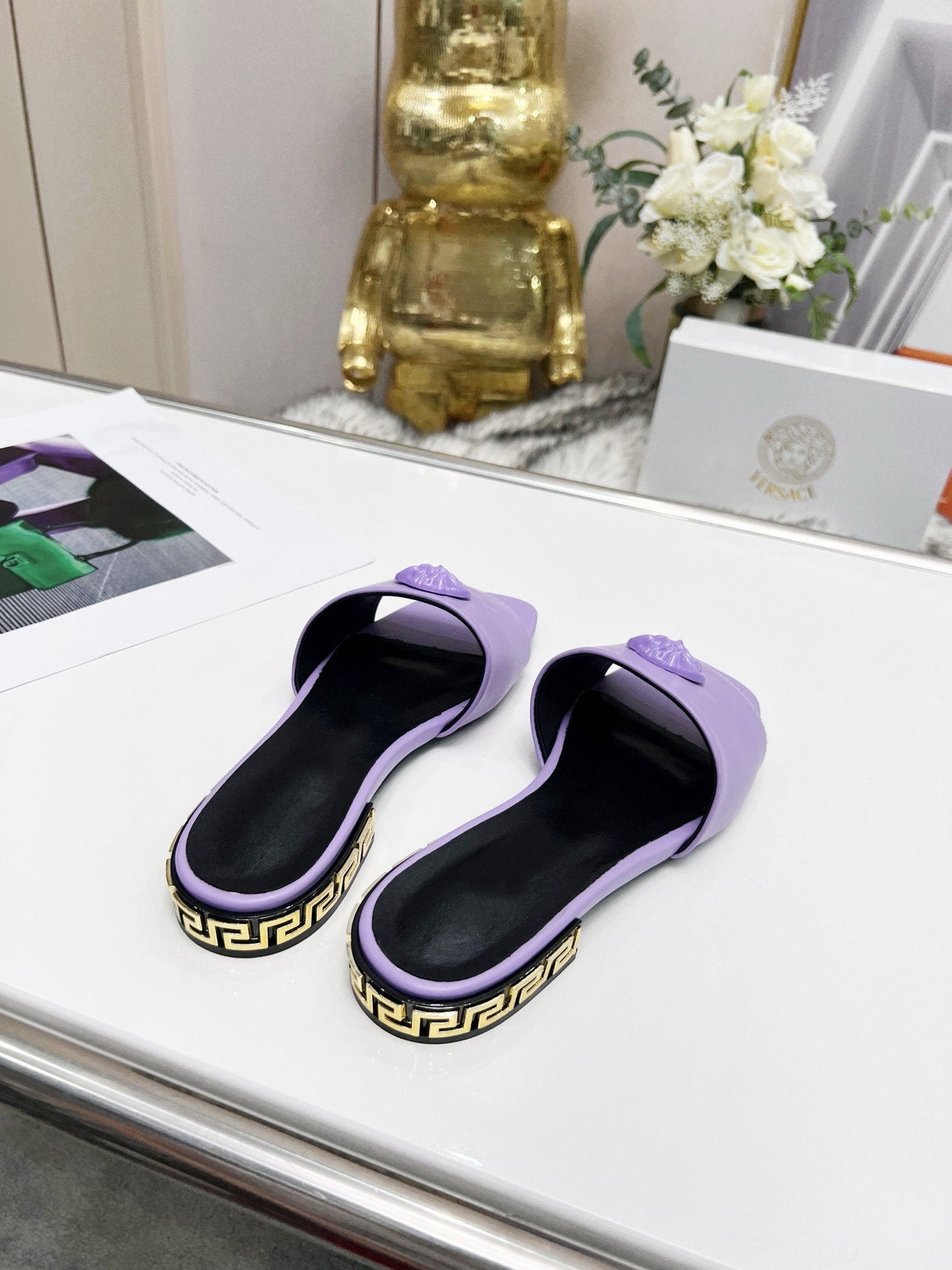 versa lilac sandal