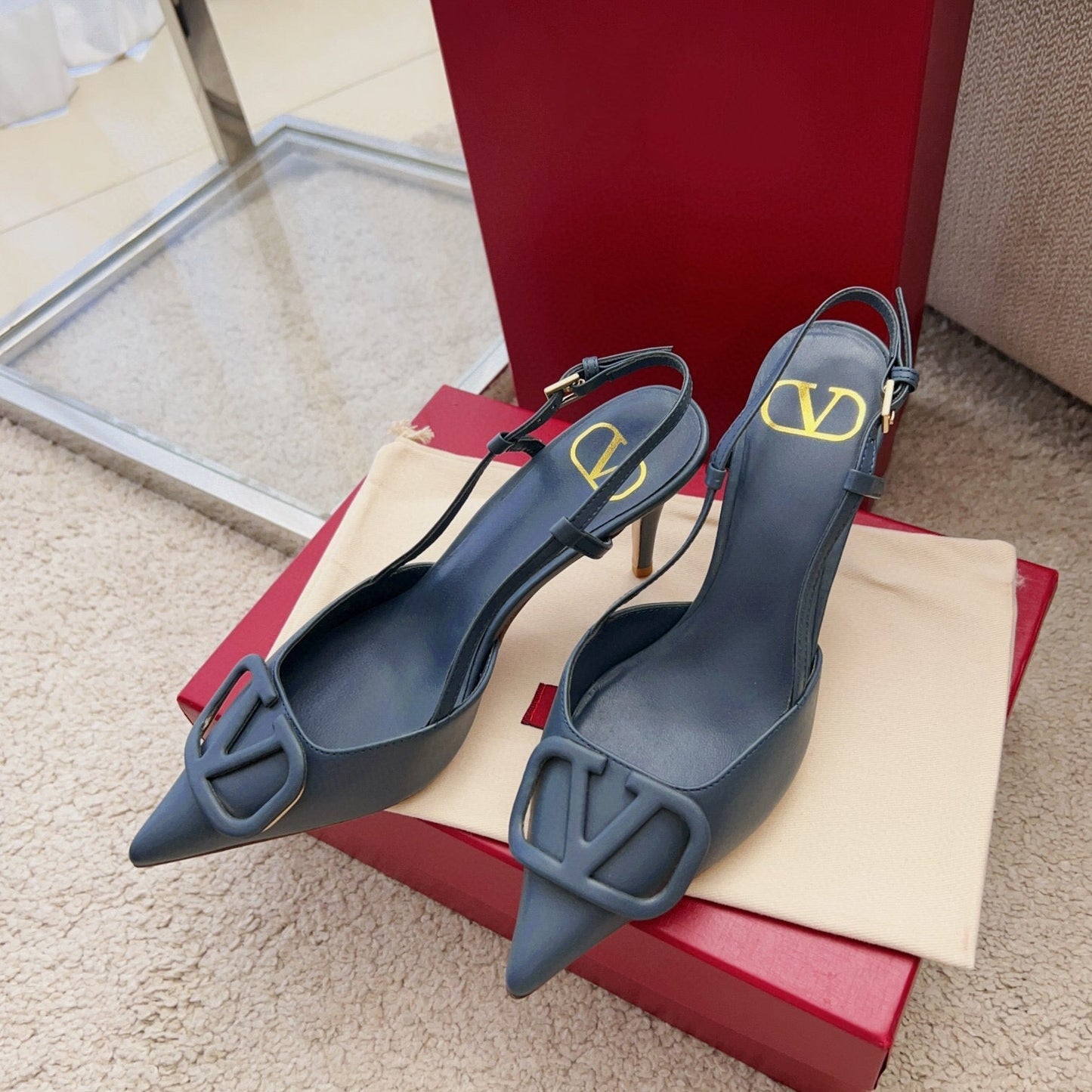 Valentin Vlogo Signature Slingback Blue Calfskin