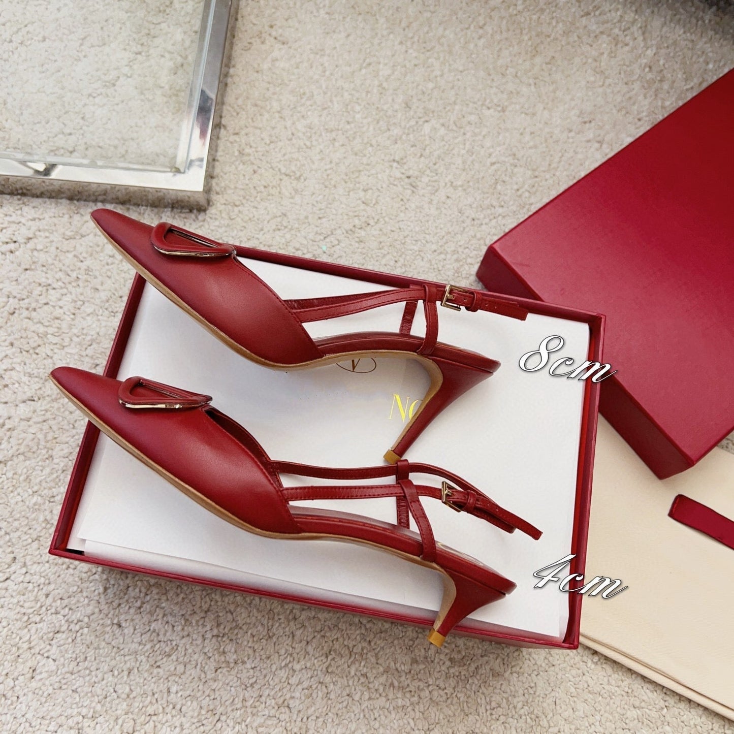 Valentin Vlogo Signature Slingback Red Calfskin