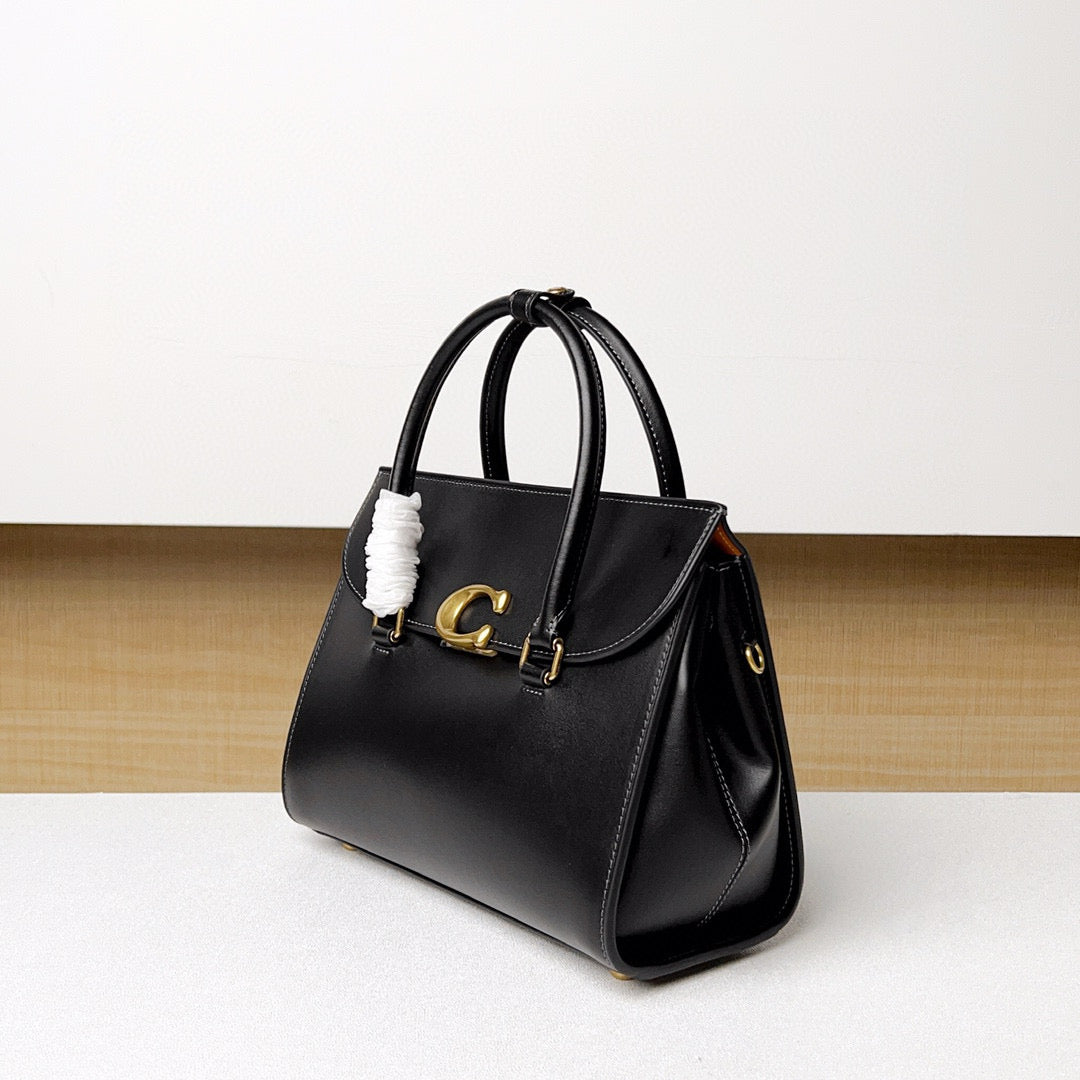 Coach Broome Carryall 30 Black Calfskin