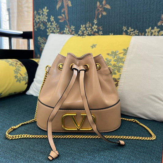 Valenti mini bucket bag 20cm beige calfskin