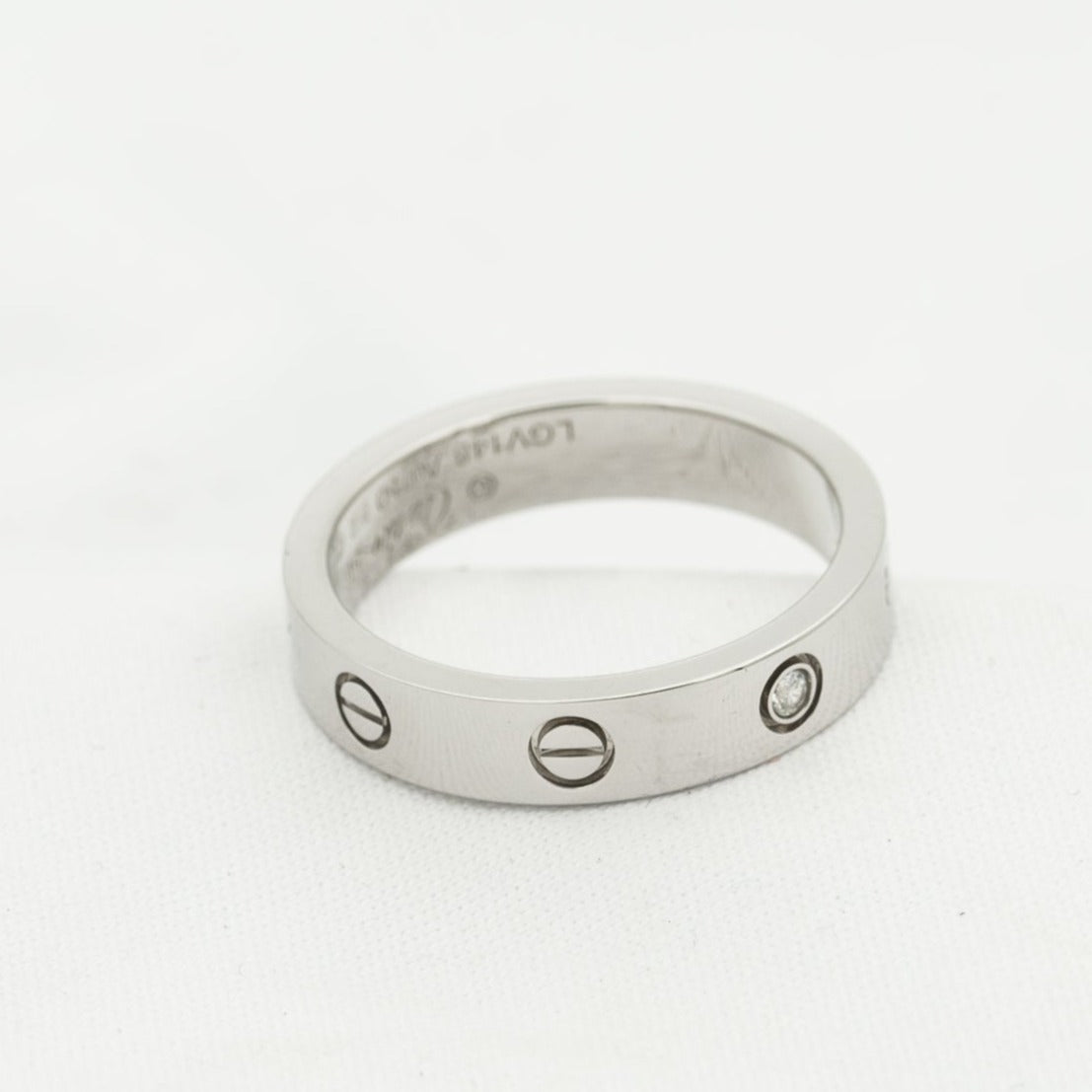 LOVE RING 4MM 1 DIAMOND SILVER