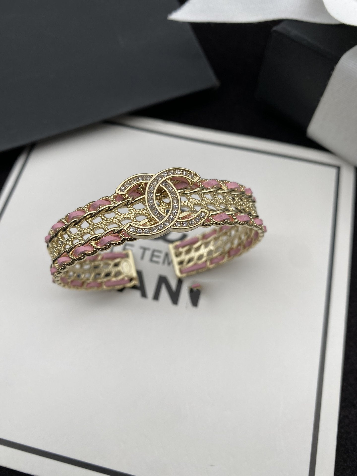 CC PINK ROPE GOLD DIAMOND BRACELET