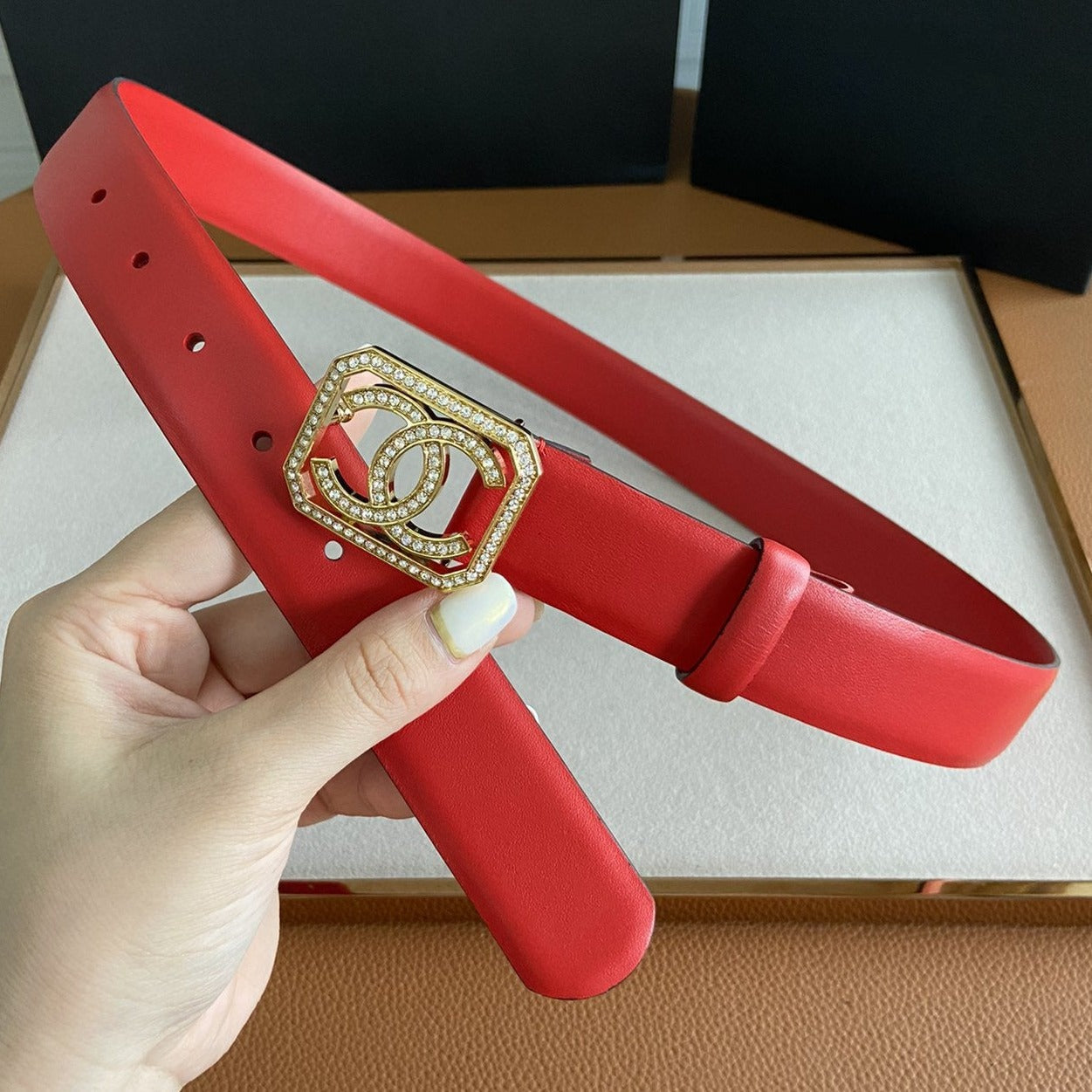 CC BELT 30MM BUCKLE GOLD DIAMOND LEATHER RED