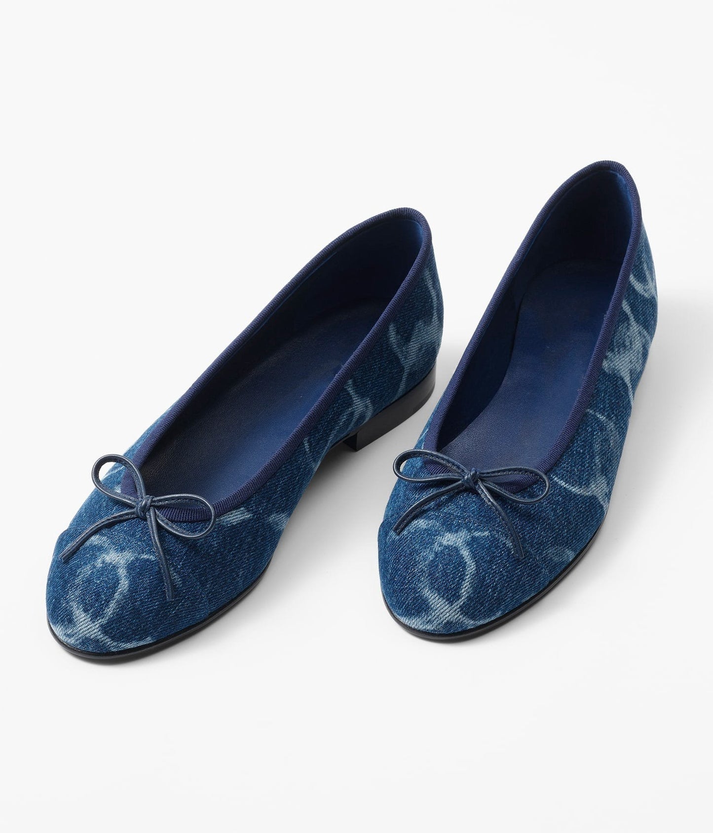 ballet flats dark blue white denim