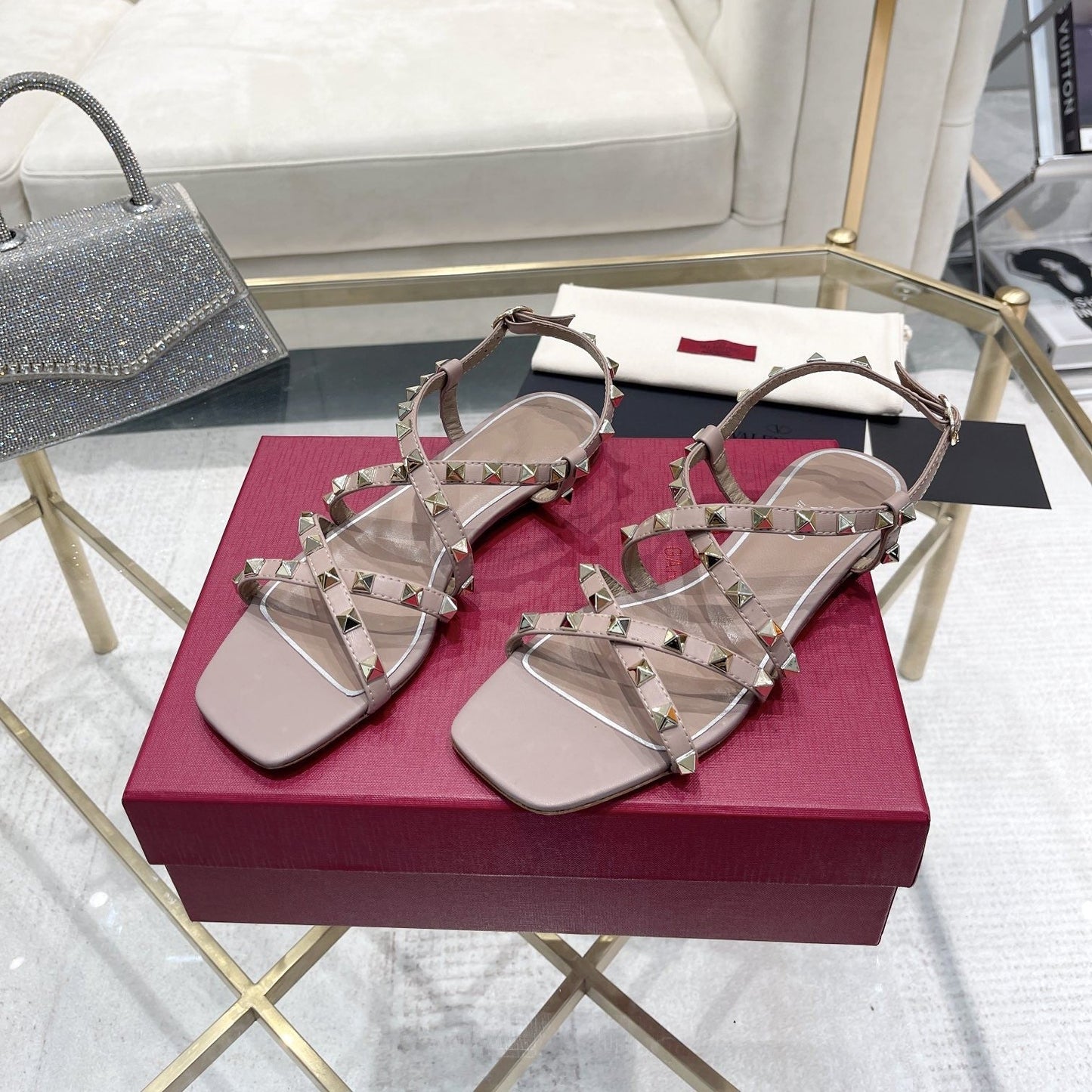 Rockstud 1cm Square Toe Rose Cannelle Leather Sandals