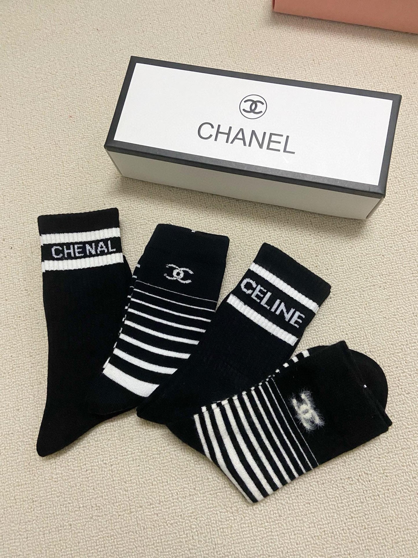 CC CREW SOCKS 184482 (1 BOX)