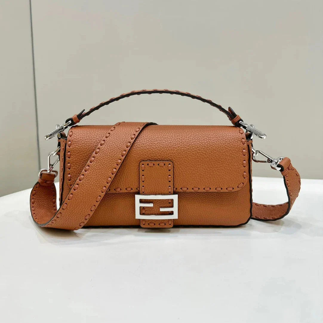 BAGUETTE 27CM BROWN CALFSKIN SILVER HARDWARE