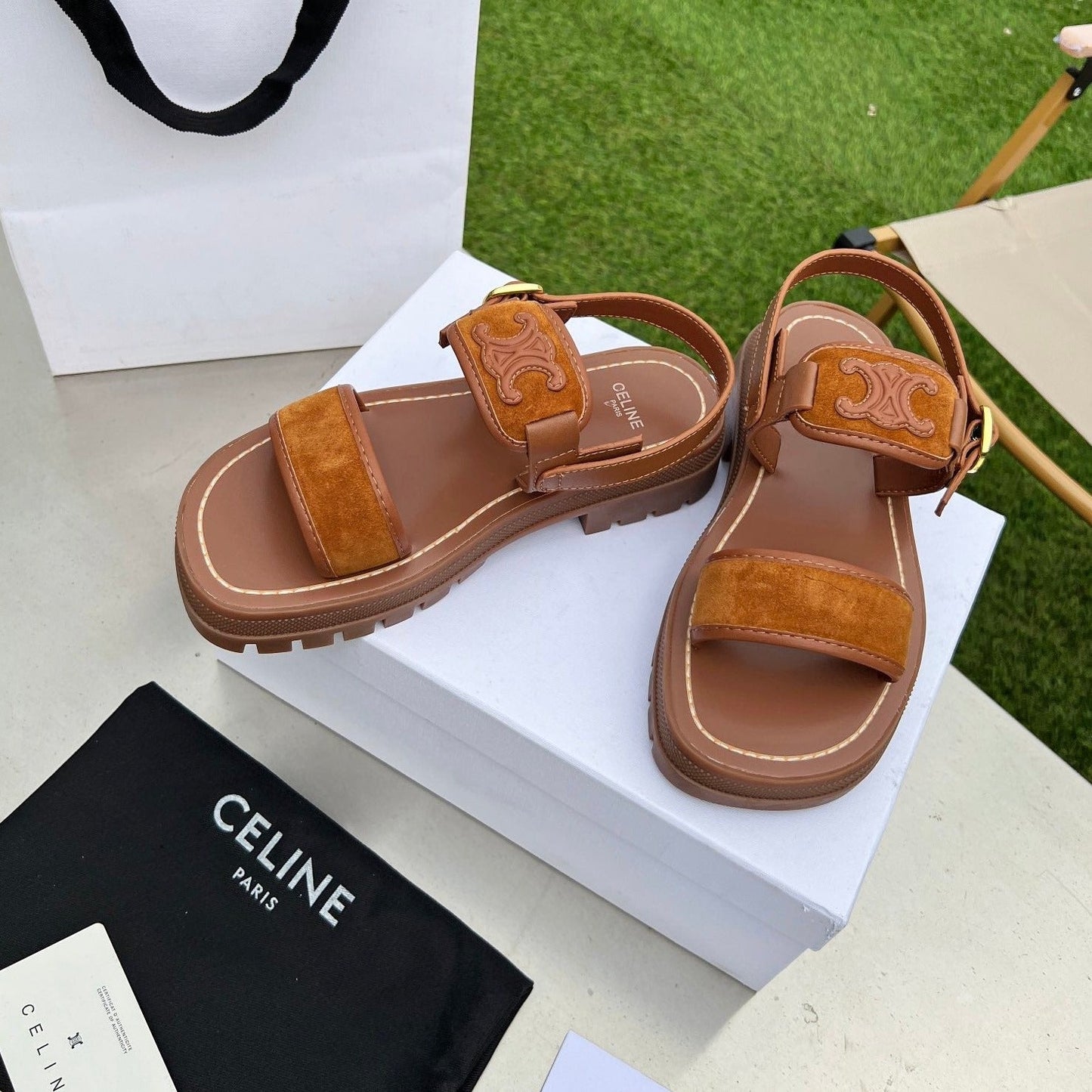 SANDALS FLAT SHOES GINGERBREAD BROWN