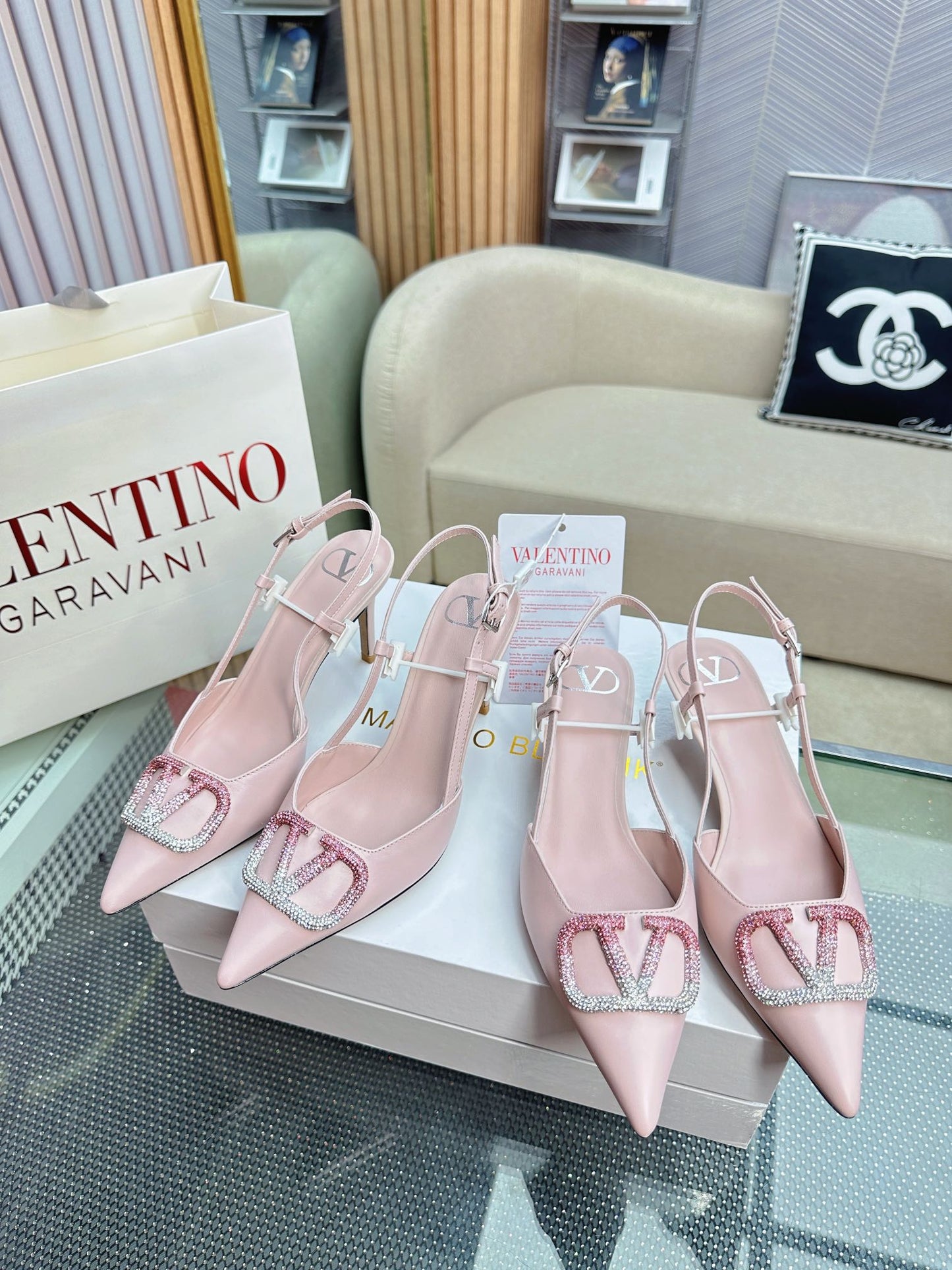 VLOGO SLINGBACK PUMP IN PASTEL PINK CALFSKIN LEATHER